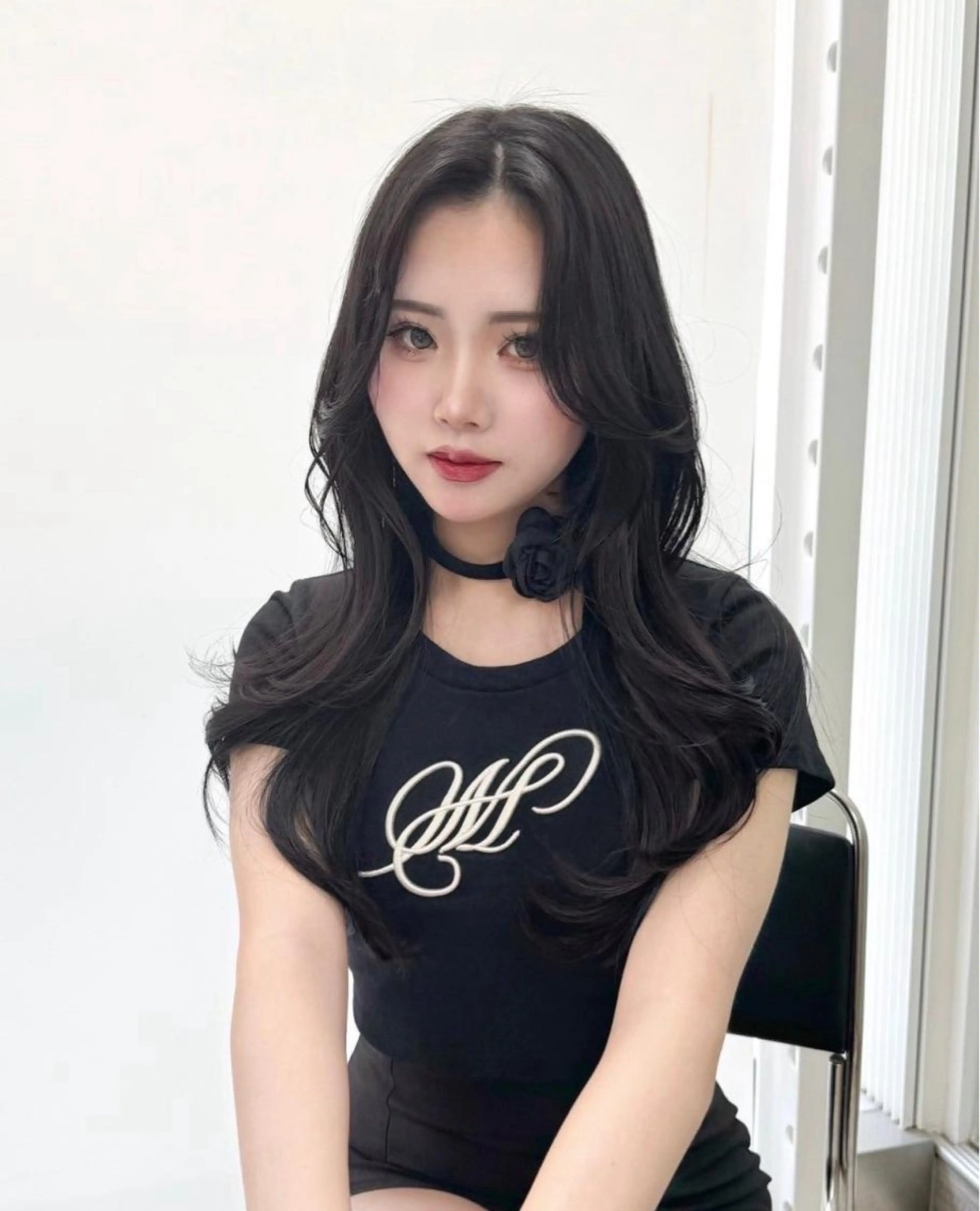 ロング カット トリートメント ヘッドスパ ヘアセット 韓国ヘア/ブリーチ無 しWカラー/オリーブのヘアスタイル