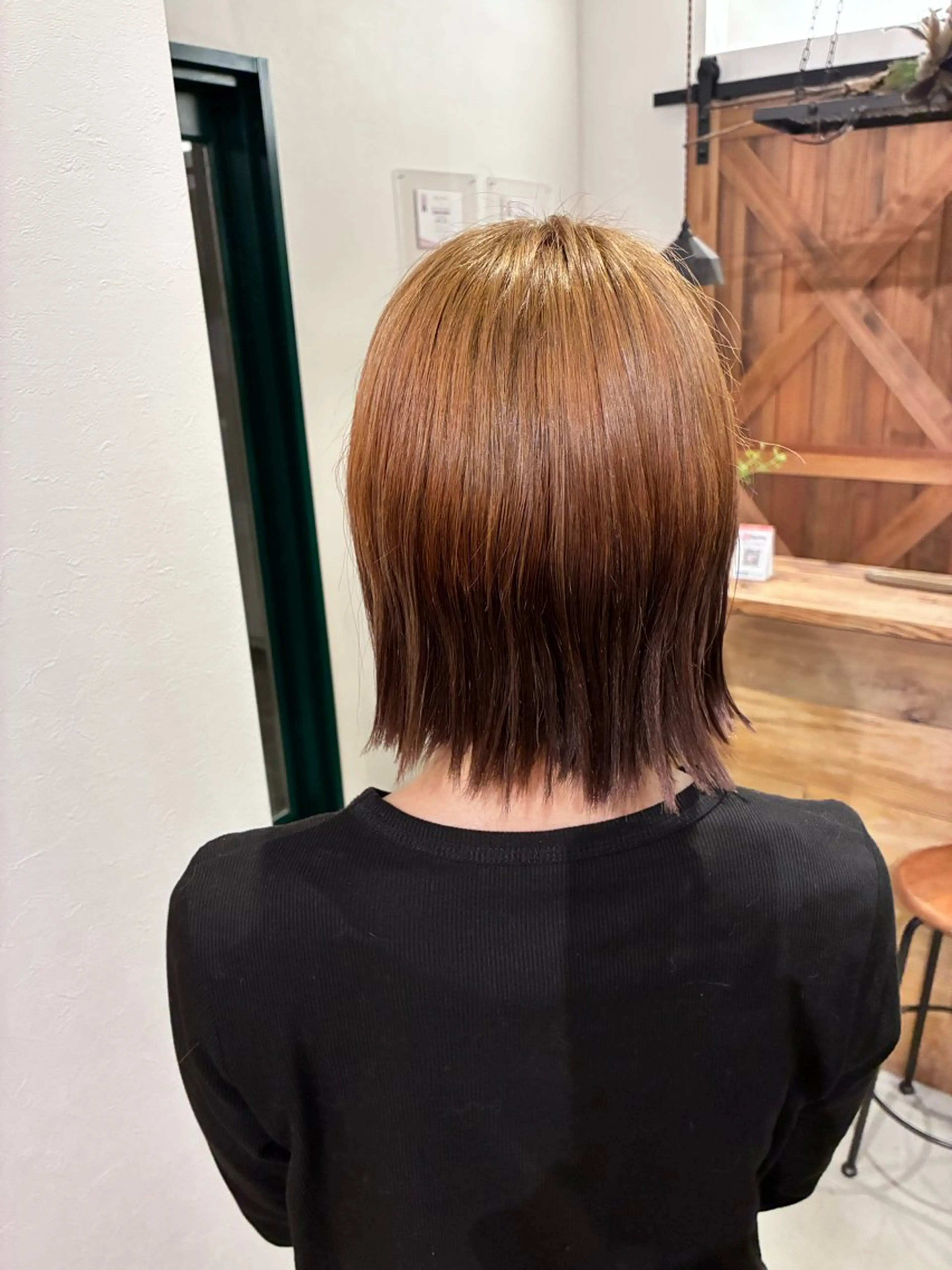 カラー 清水 美香のヘアスタイル