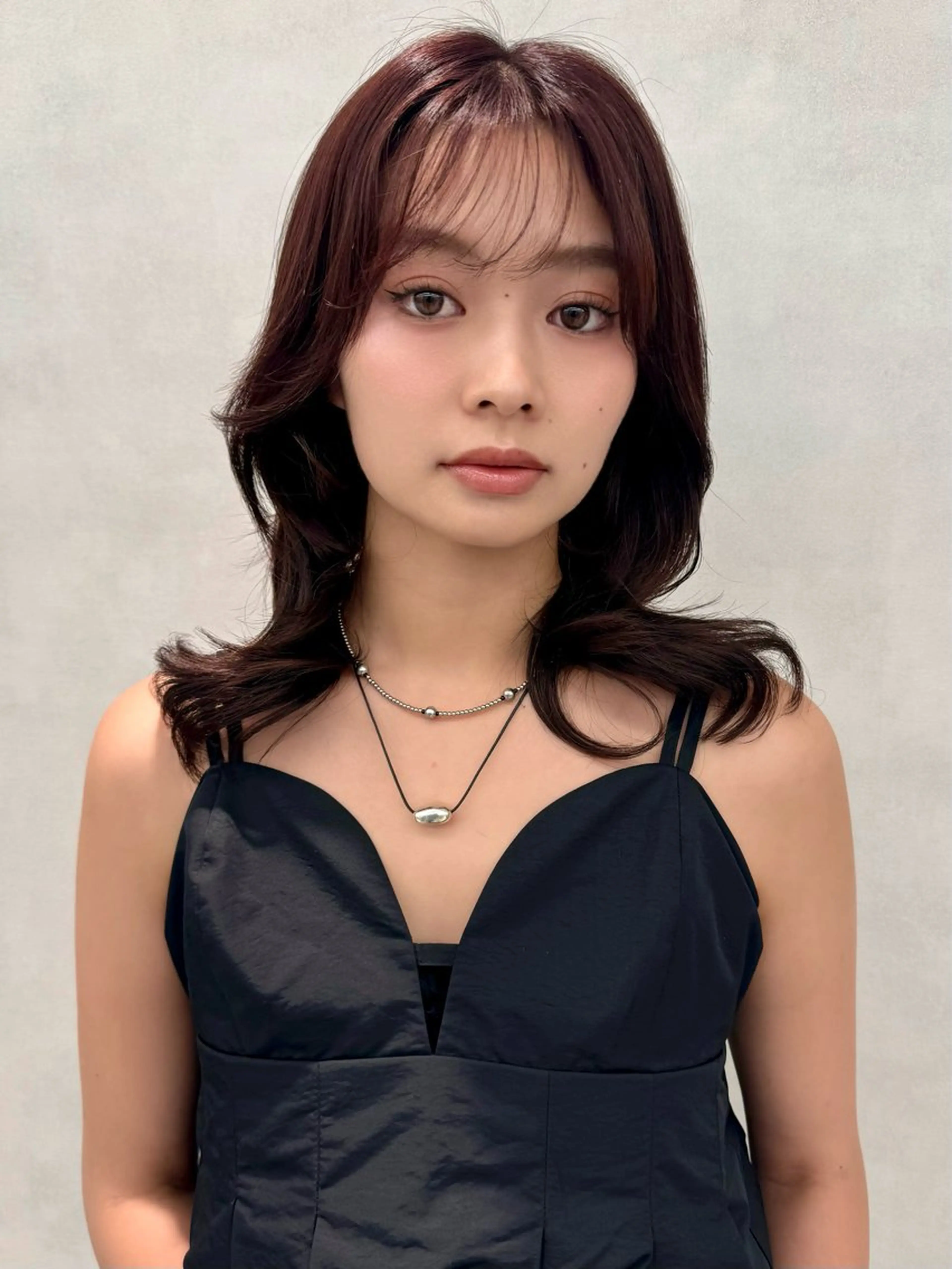 セミロング 三鷹で1番ショート ボブをカットする新谷のヘアスタイル