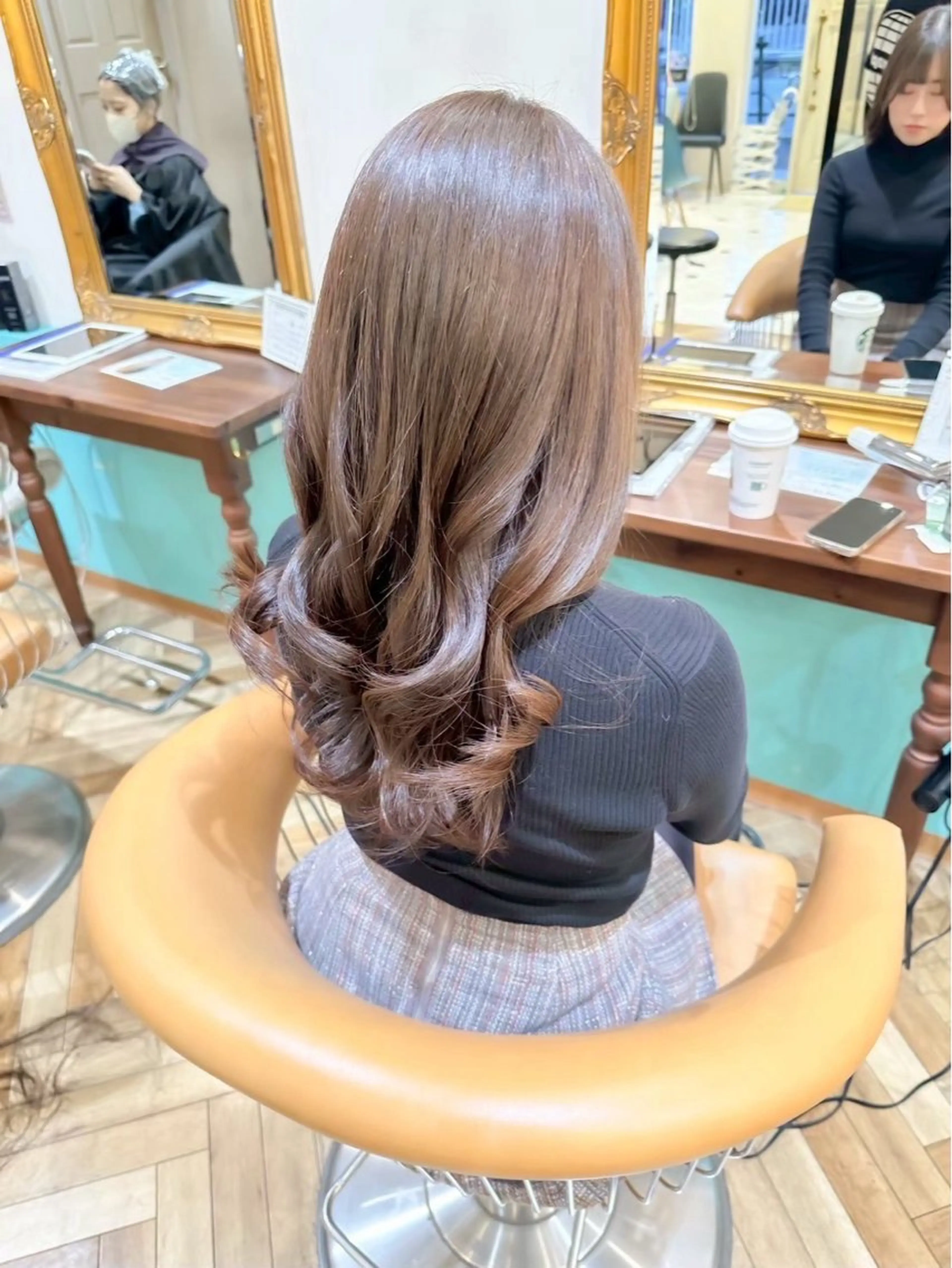 【透明感カラー×髪質改善トリートメント】トーンアップ🤎*.+ﾟ今の髪の明るさより明るくしたい方募集してます✨️🧋の写真