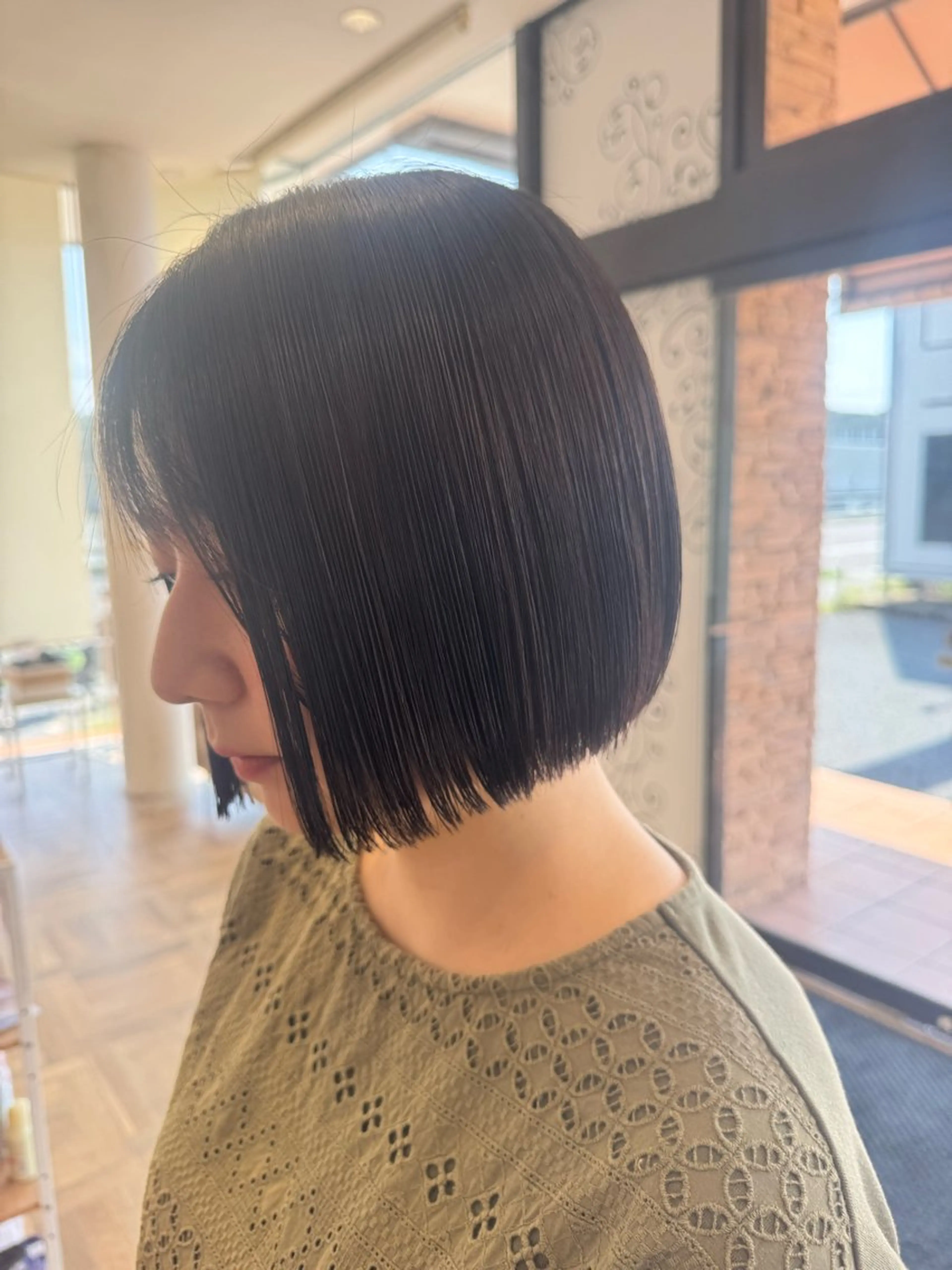 ショート 切りっぱなしボブ ボブ 児玉 梨央のヘアスタイル