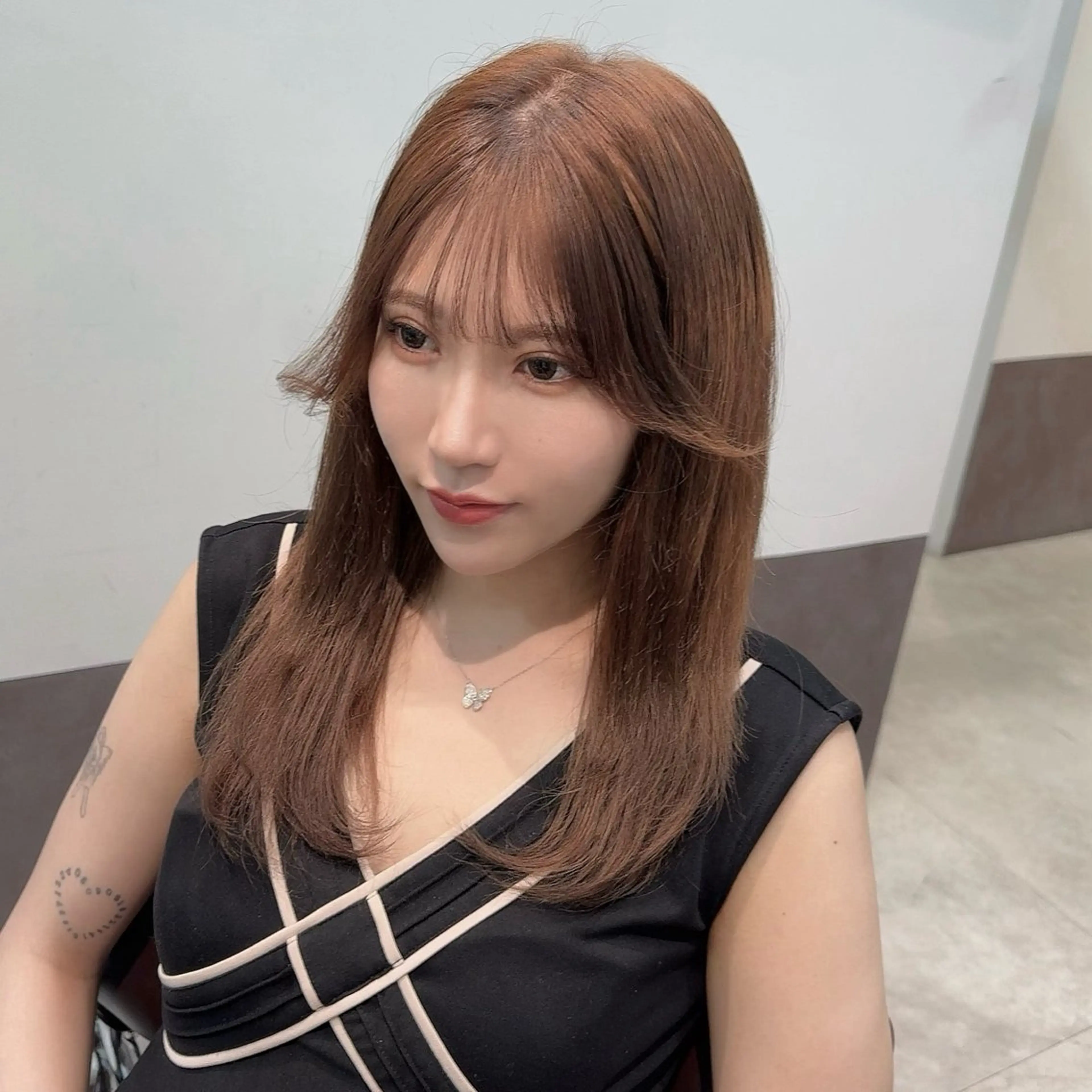 ミディアム 髪質改善 ヘアカラー トリートメント 顔周りレイヤー/新宿 /モテ艶カラー/航介のヘアスタイル