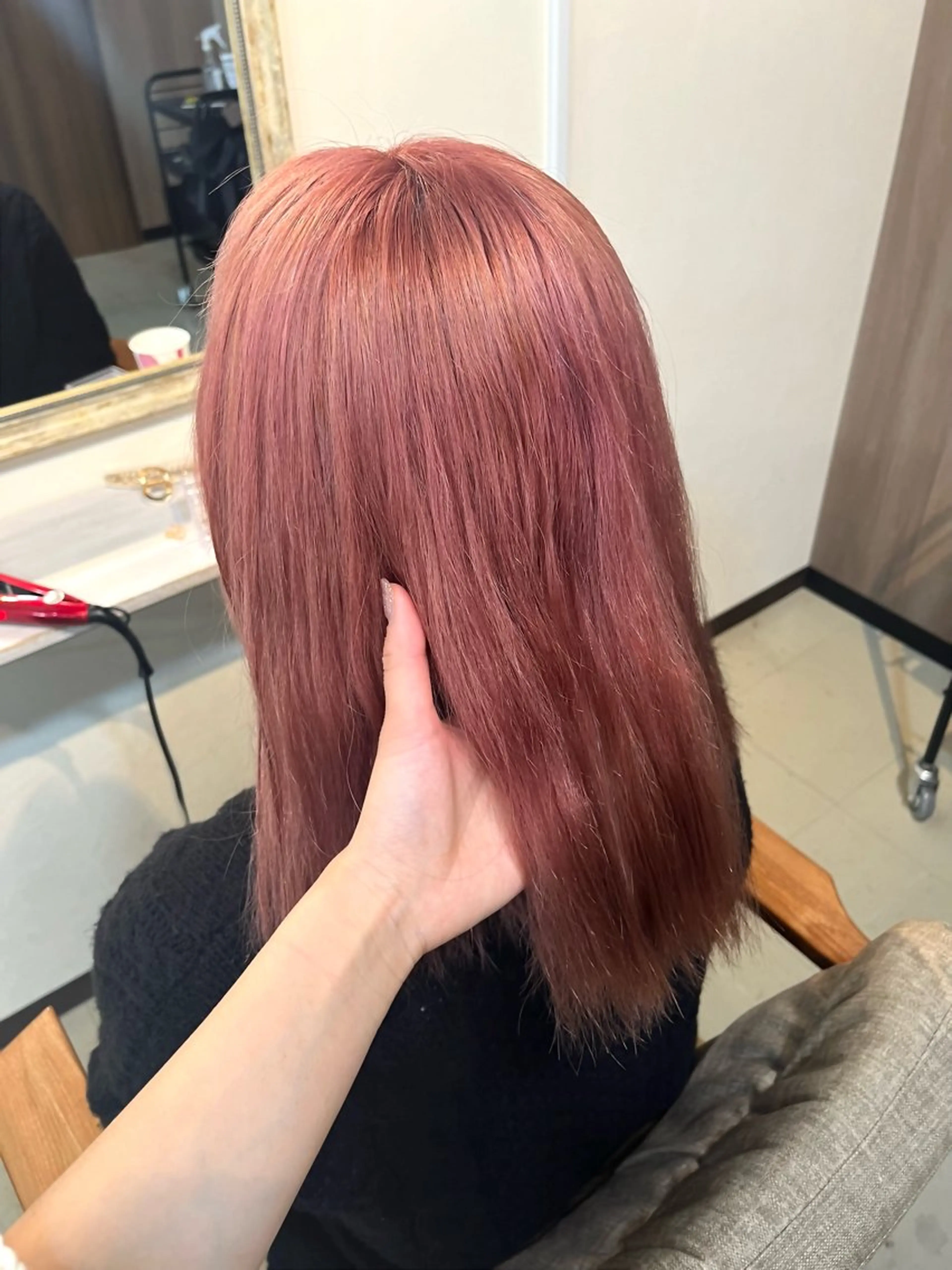 カラー ブリーチ ピンクカラー ヘアカラー Sherry/R 三川町　山本なつみのヘアスタイル