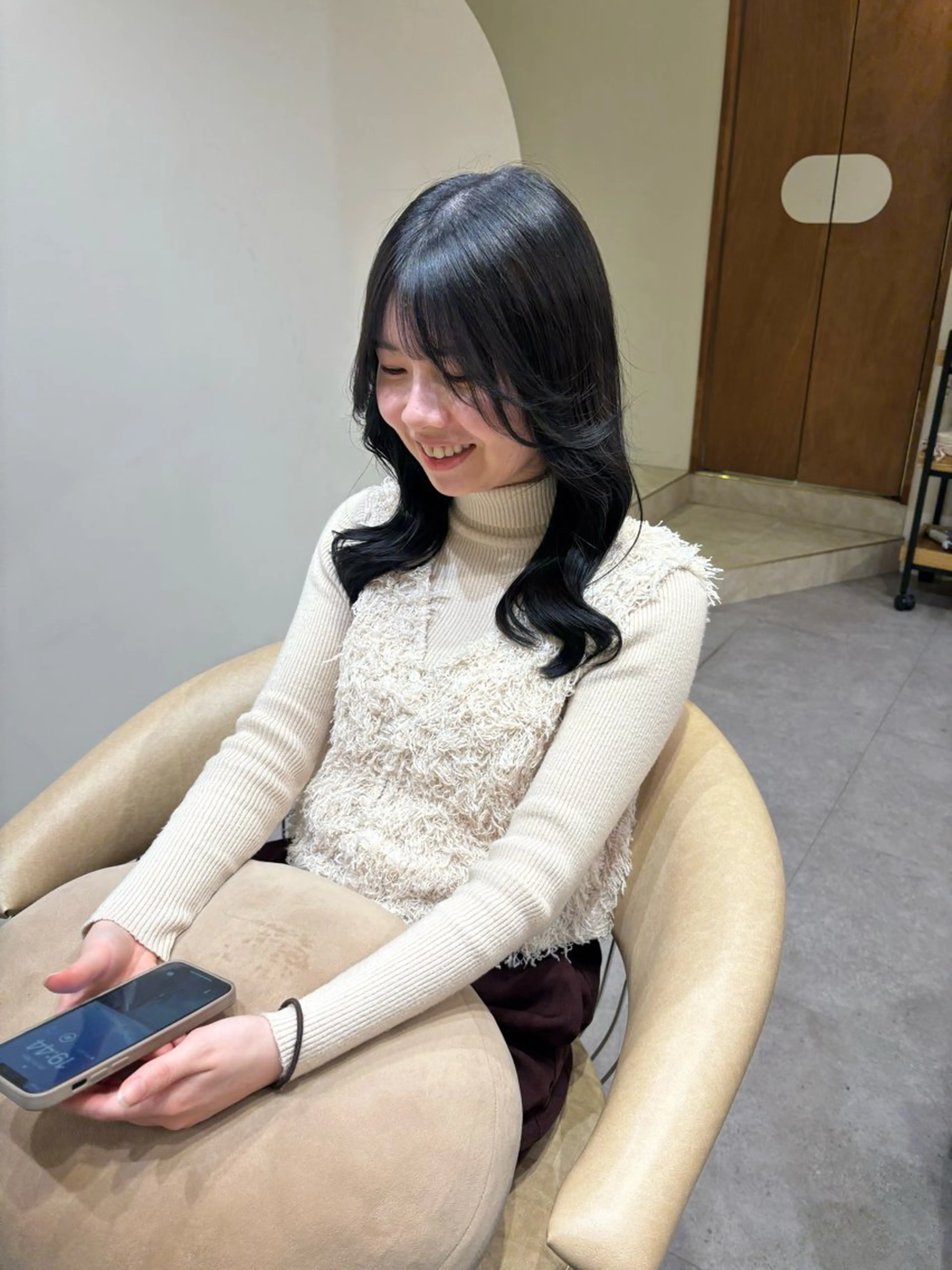 🌻オープン2周年記念クーポン🌻前髪顔周りカット+カラー+最高級オージュアトリートメント+の写真