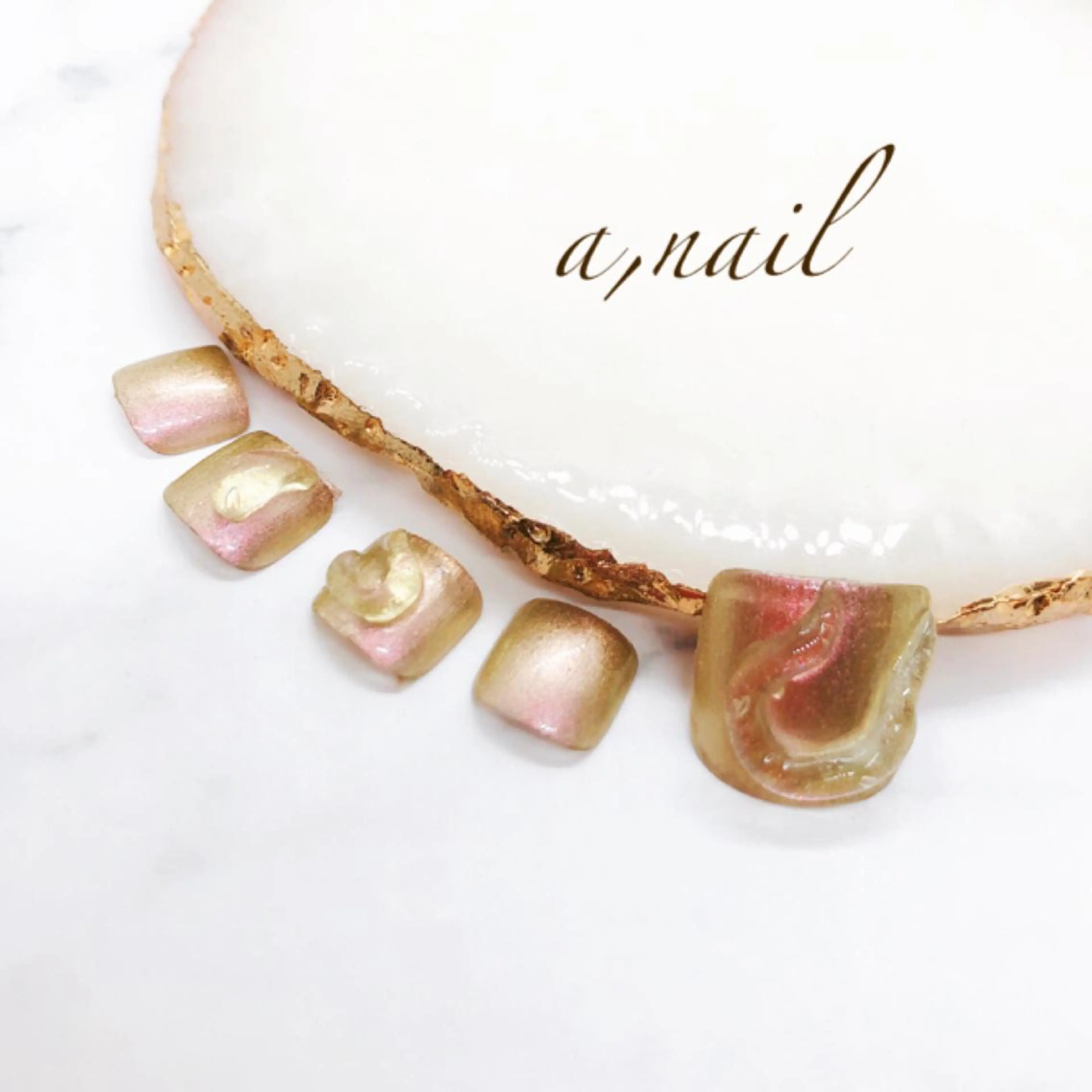 ネイル フットネイル ジェルネイル グラデーション ワンカラーネイル シンプルネイル フットネイル ネイルサロン エーネイルのネイルデザイン