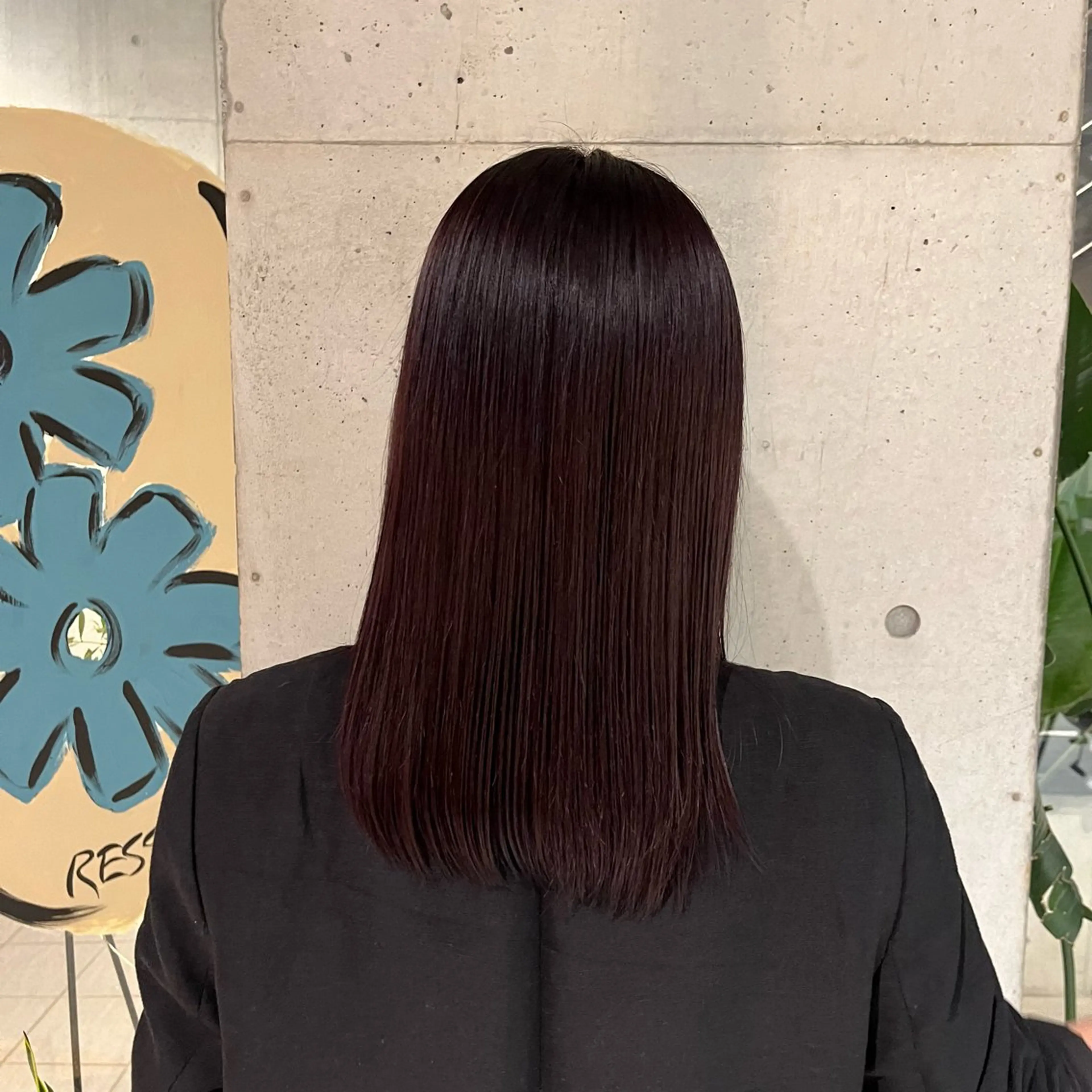 ロング パープルカラー 菅野 紗弥のヘアスタイル