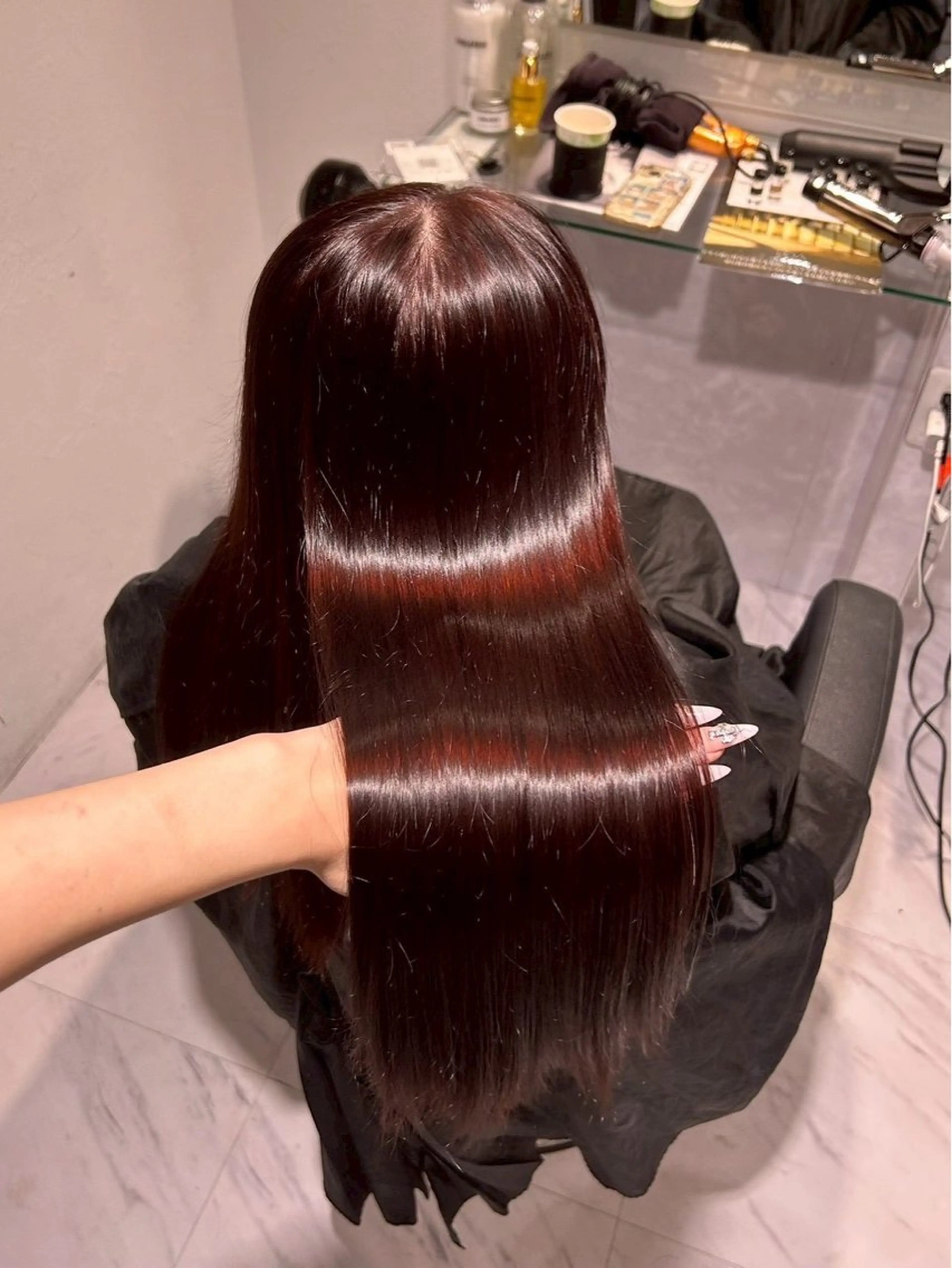 ロング トリートメント 韓国ワンホン透明感 カラー✨🖤ここあのヘアスタイル