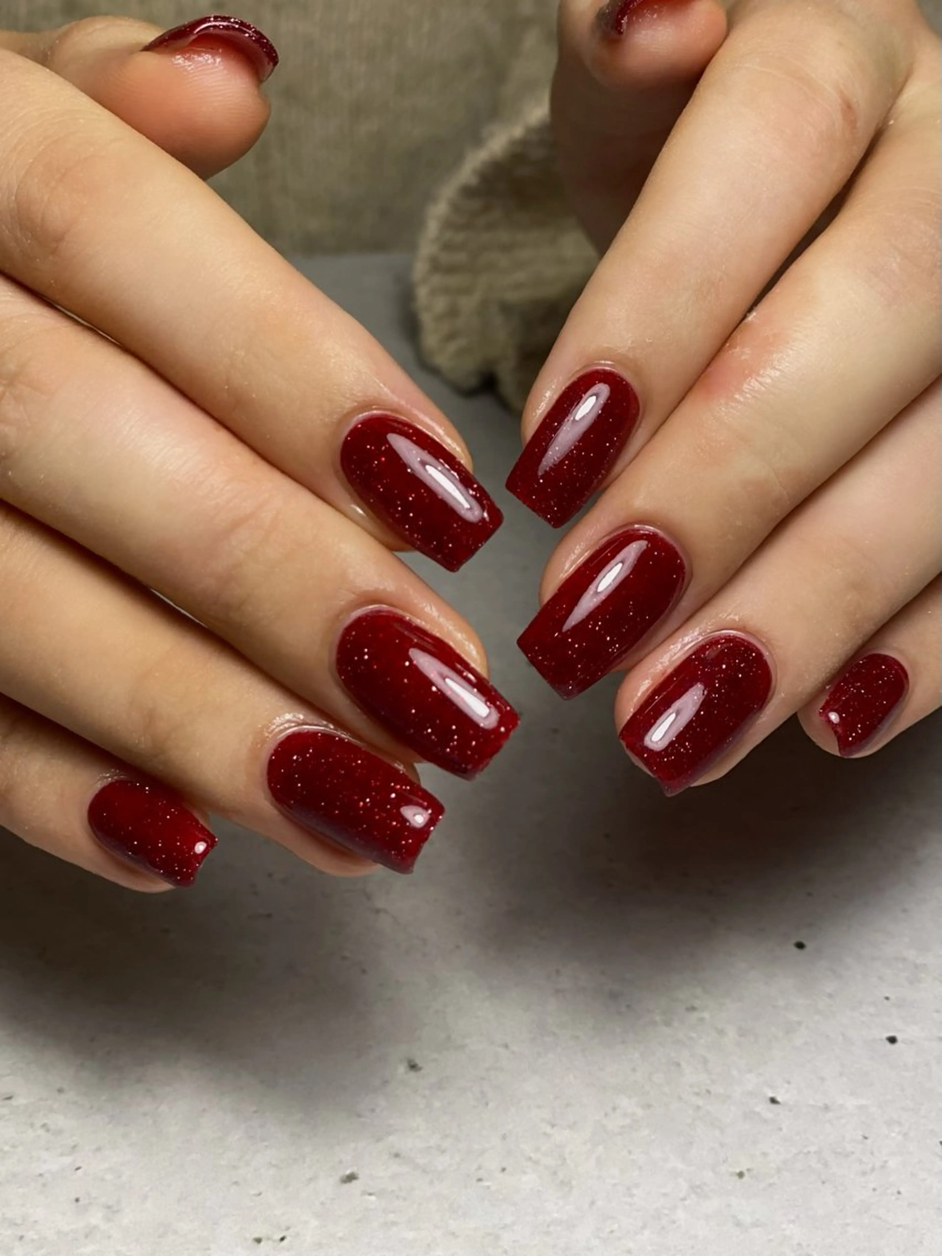 【フラッシュネイル⚡️】ボルドーやブラウンなどのカラーをご用意！少しずつ色味が違うので必ず肌に合うカラーが見つかります◎の写真