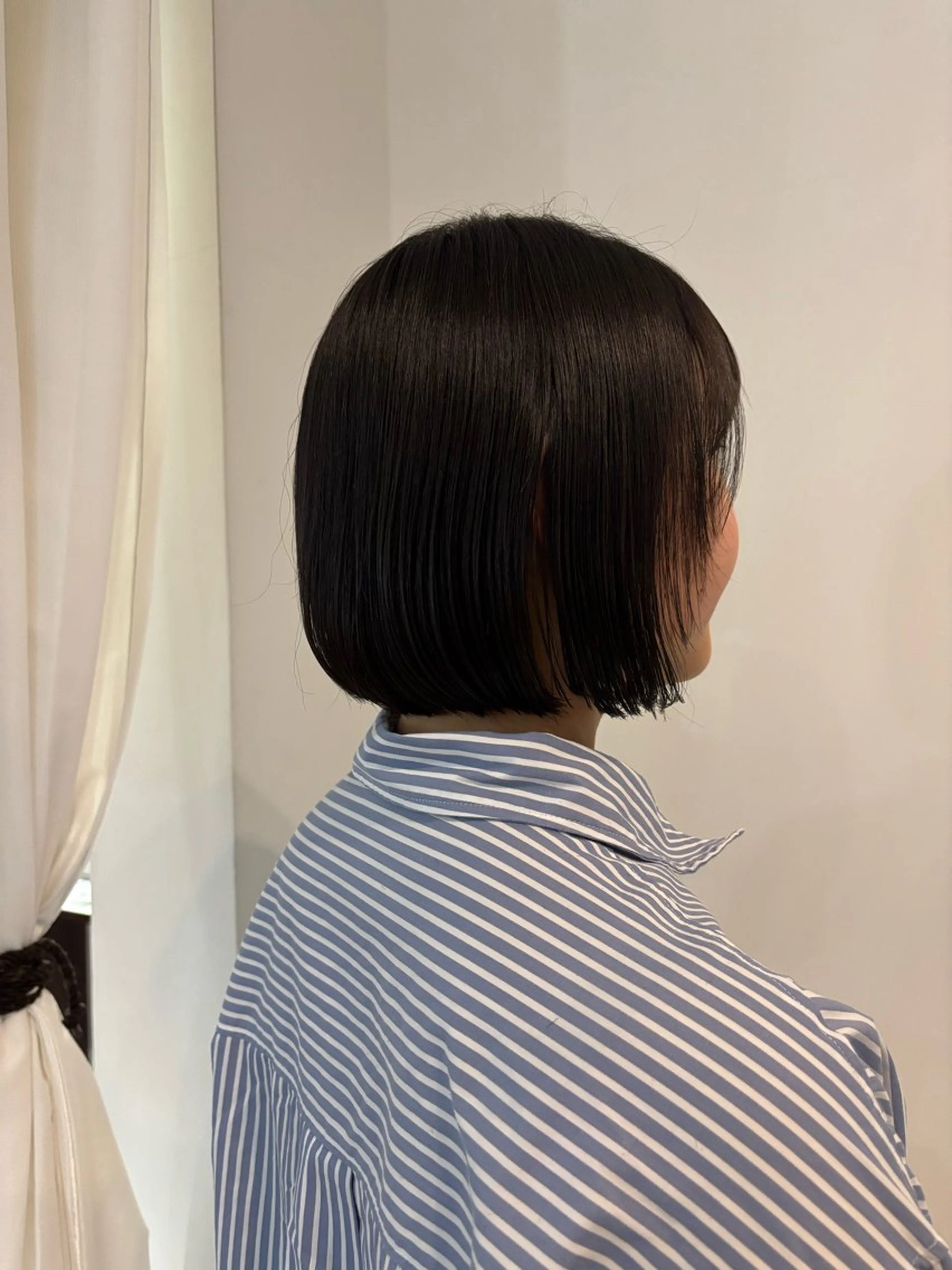 ショート ボブ カット ひいろ パーマ/ダブルカラーのヘアスタイル