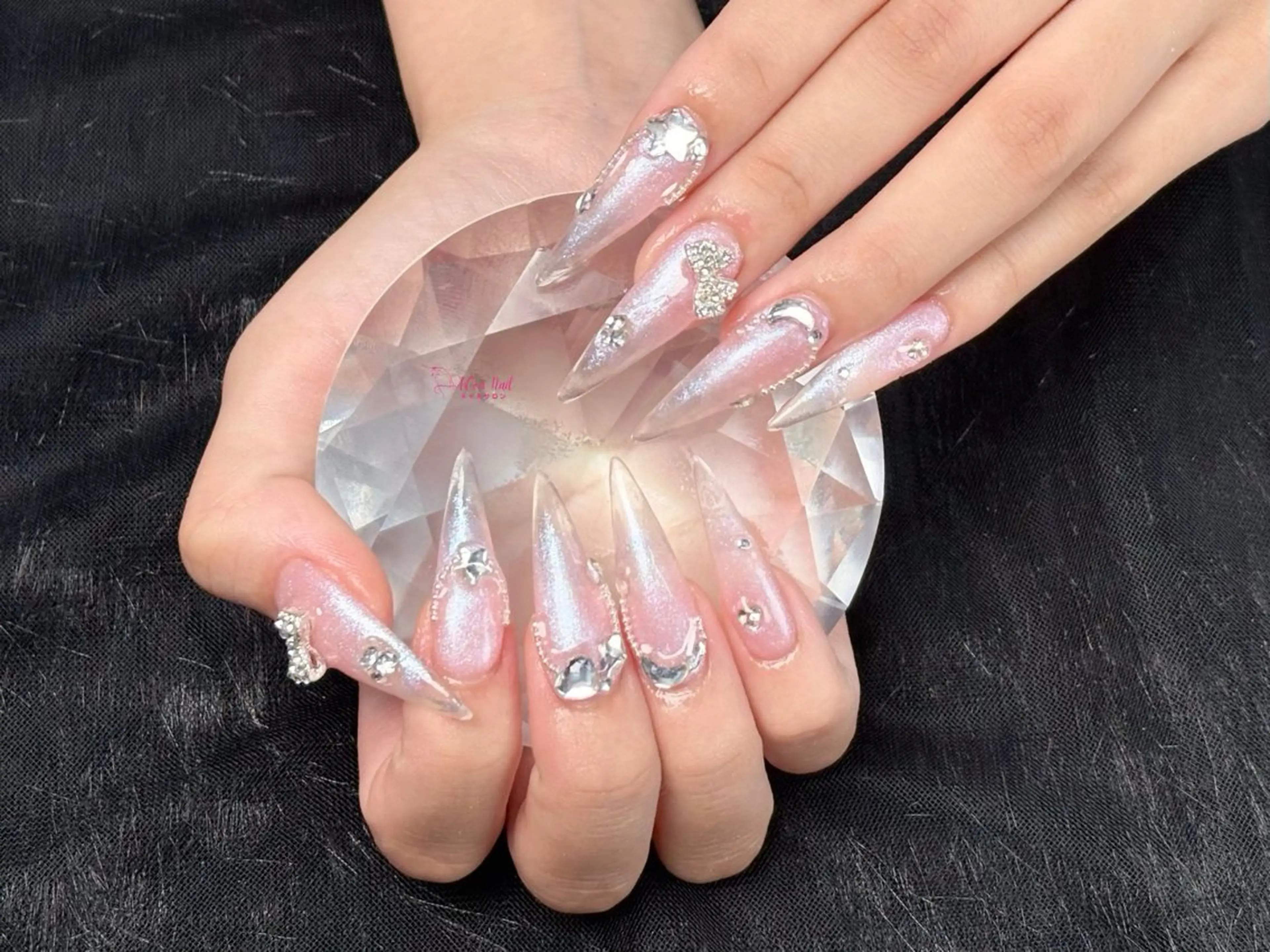 ネイル 桜ネイル 長さ出し フラワーネイル フレンチネイル ジェルネイル ハンドネイル ACon NailSalonのネイルデザイン