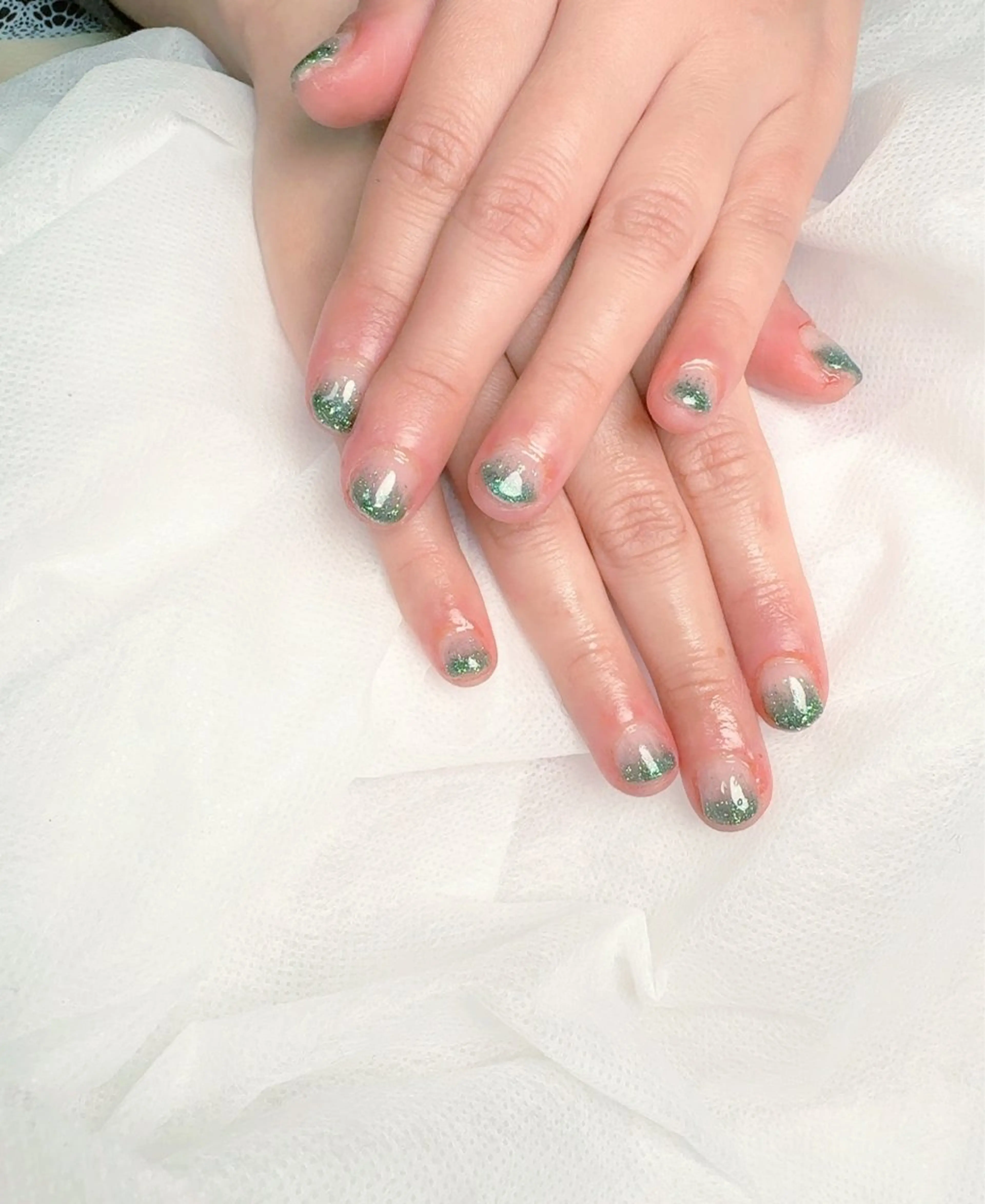 ネイル pink ladyサロン所属・べ にのネイルデザイン