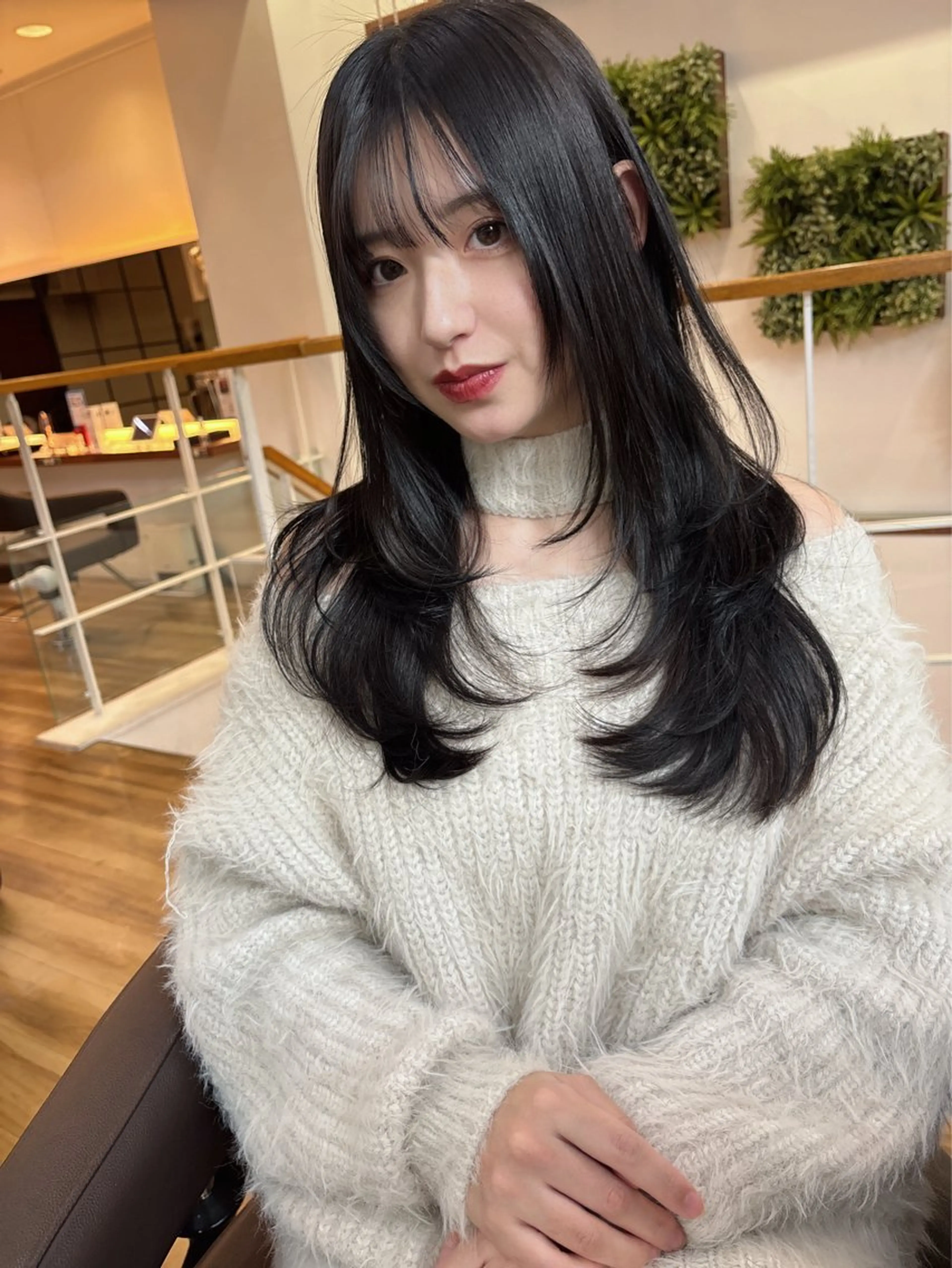 ロング カラー カット ヘアカラー トリートメント レイヤーカット /透明感/千葉怜寿のヘアスタイル