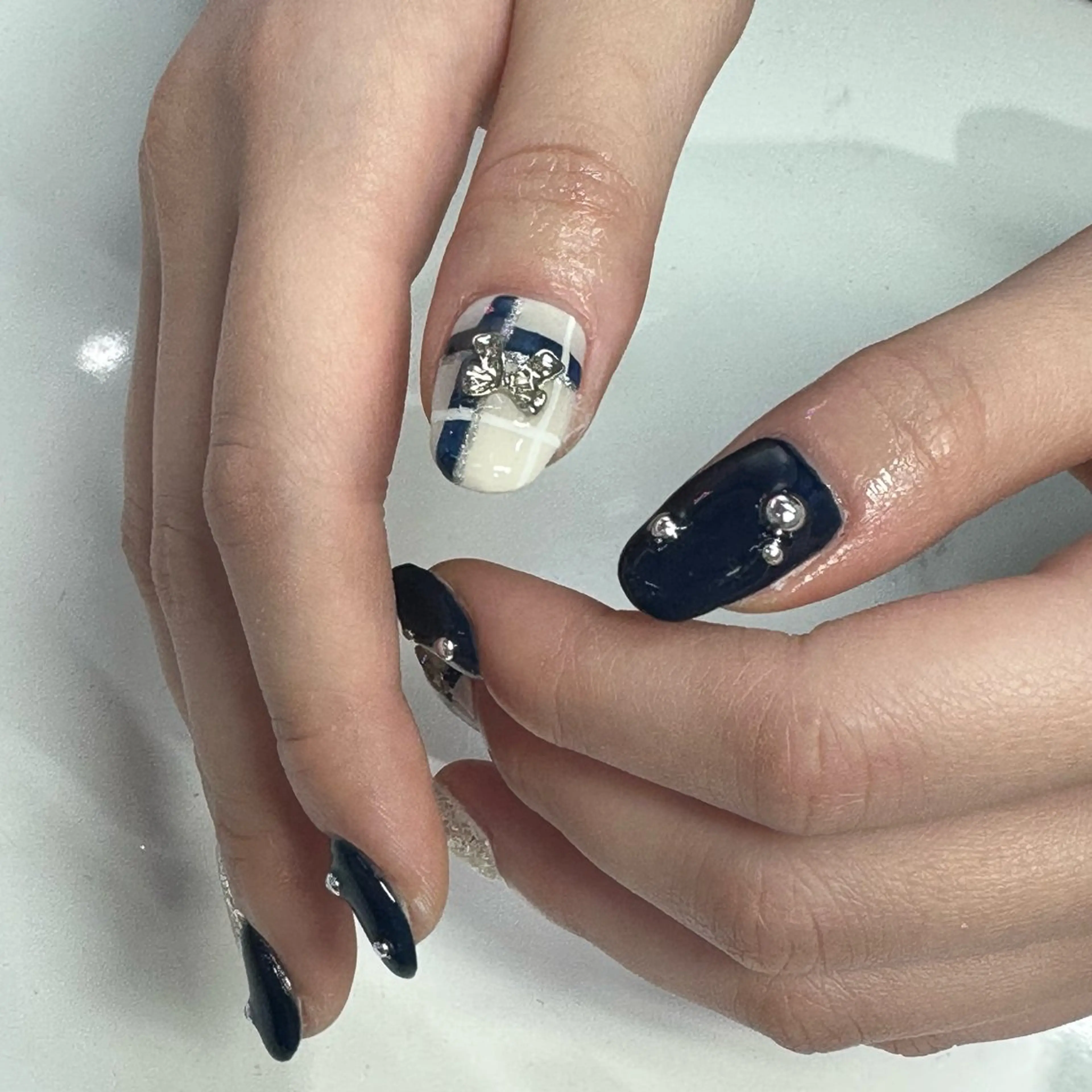 ネイル ハンドネイル WOLTOKYO渋谷 yunaのネイルデザイン