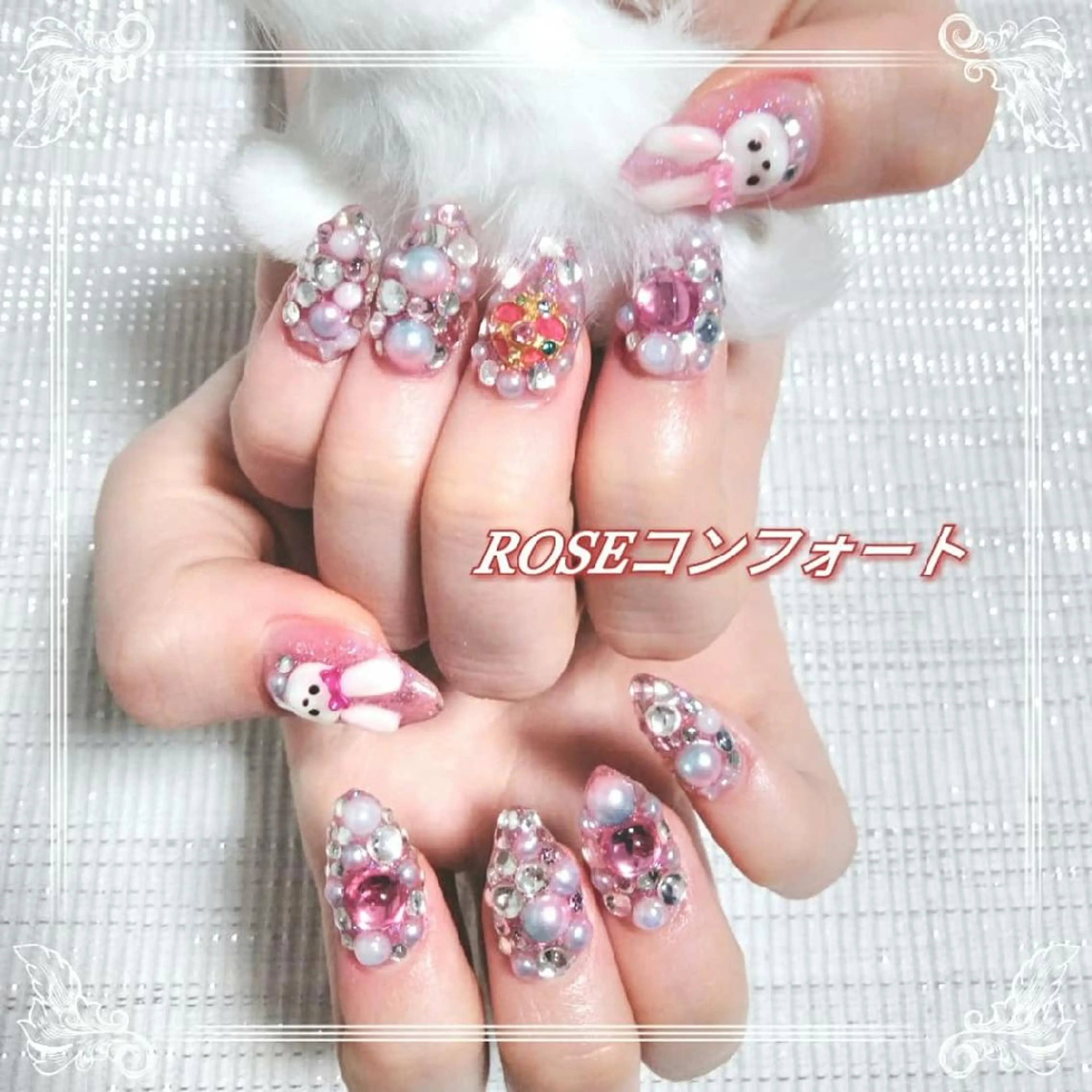 ネイル エステとネイル ローズコンフォートのネイルデザイン