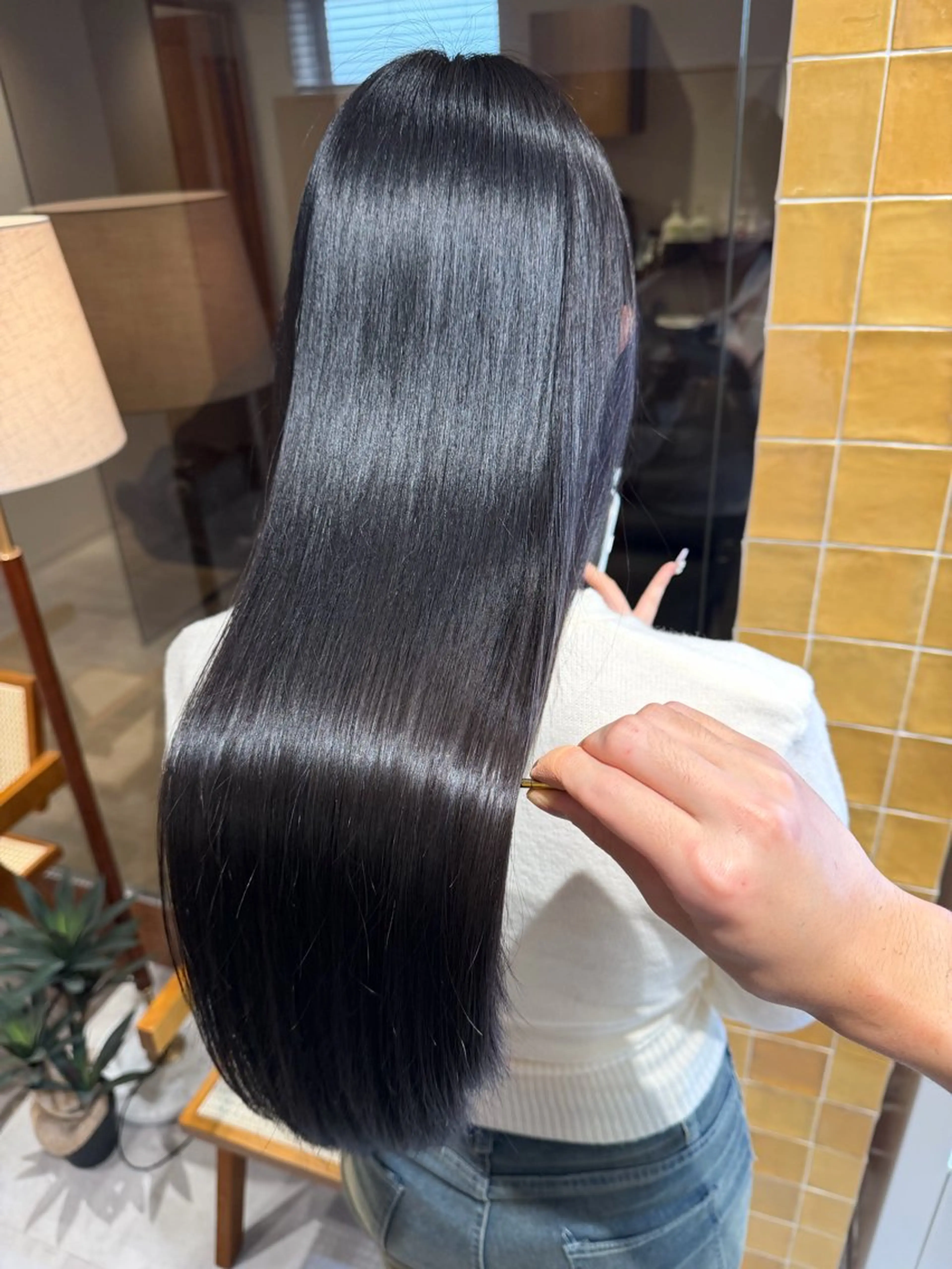 ロング 髪質改善 トリートメント ヘアカラー トリートメント 艶髪/透明感 レイヤー YUKIのヘアスタイル