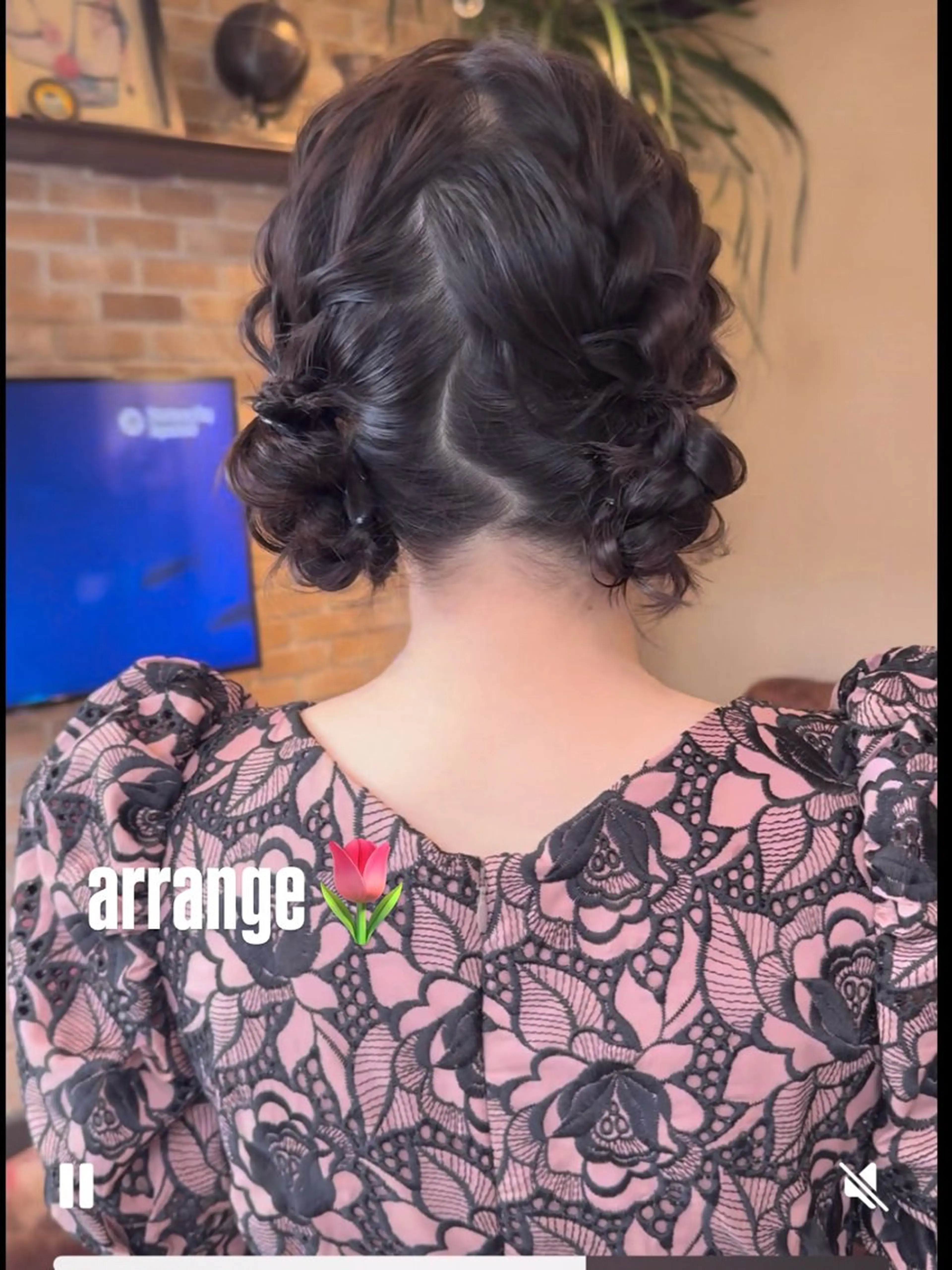 セミロング お団子ヘア ヘアセット Lyhair🦊🎀 AKIのヘアスタイル