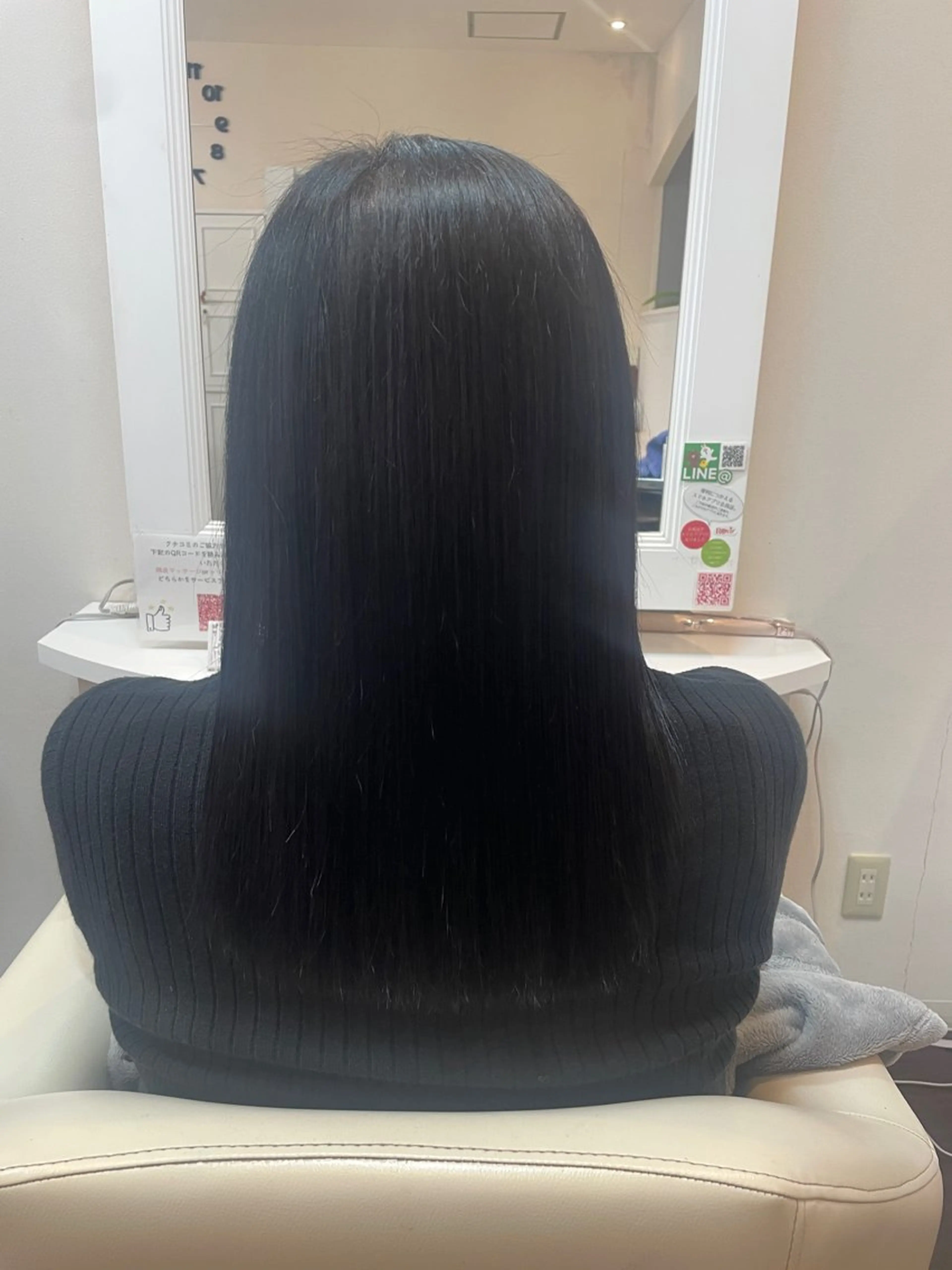 ロング カット ラヴィールアーム所属・秋山 麗奈のヘアスタイル