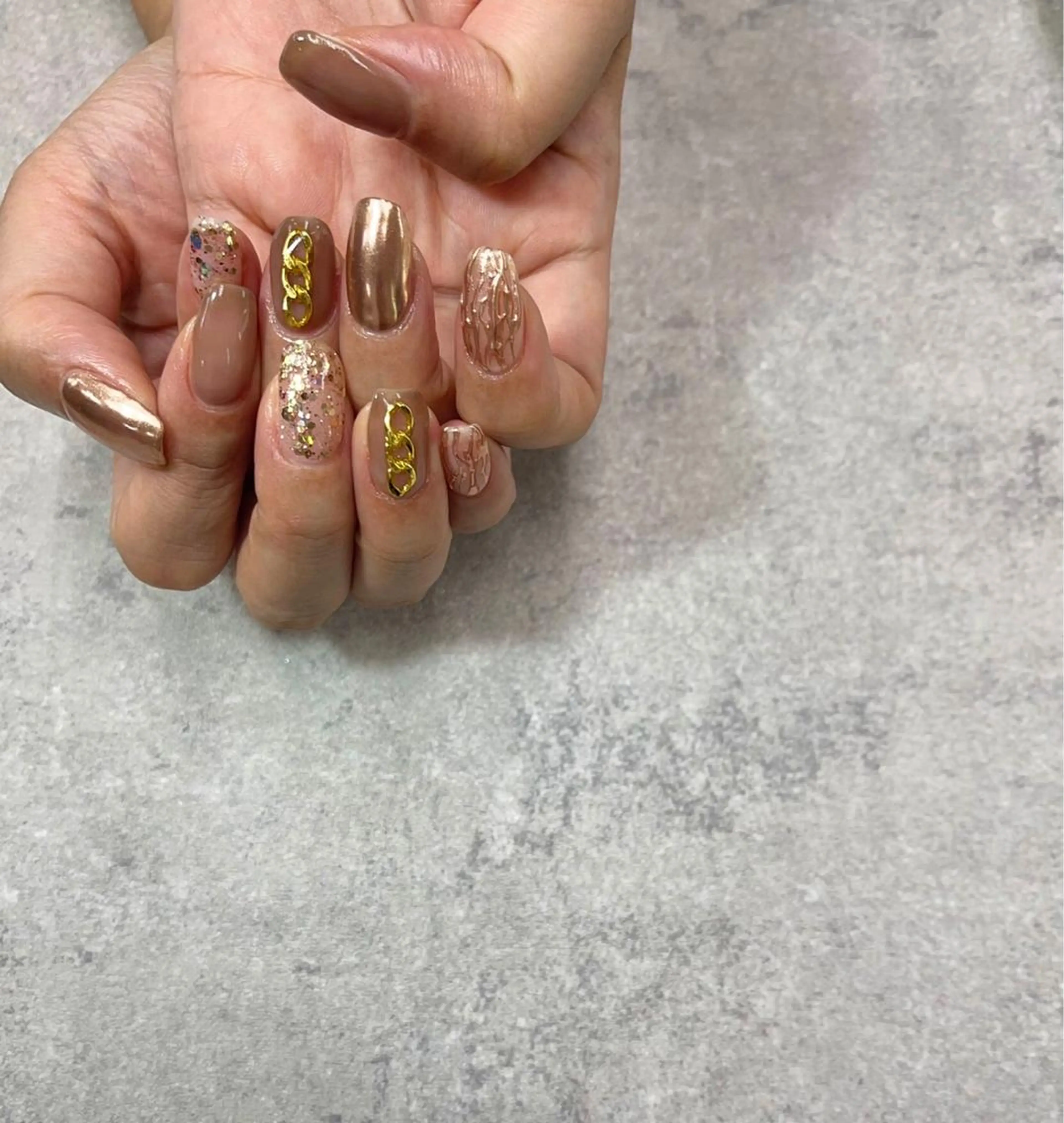 ネイル ミラーネイル ニュアンスネイル ハンドネイル ハンドケア FASTNAIL PLUS 新宿店のネイルデザイン