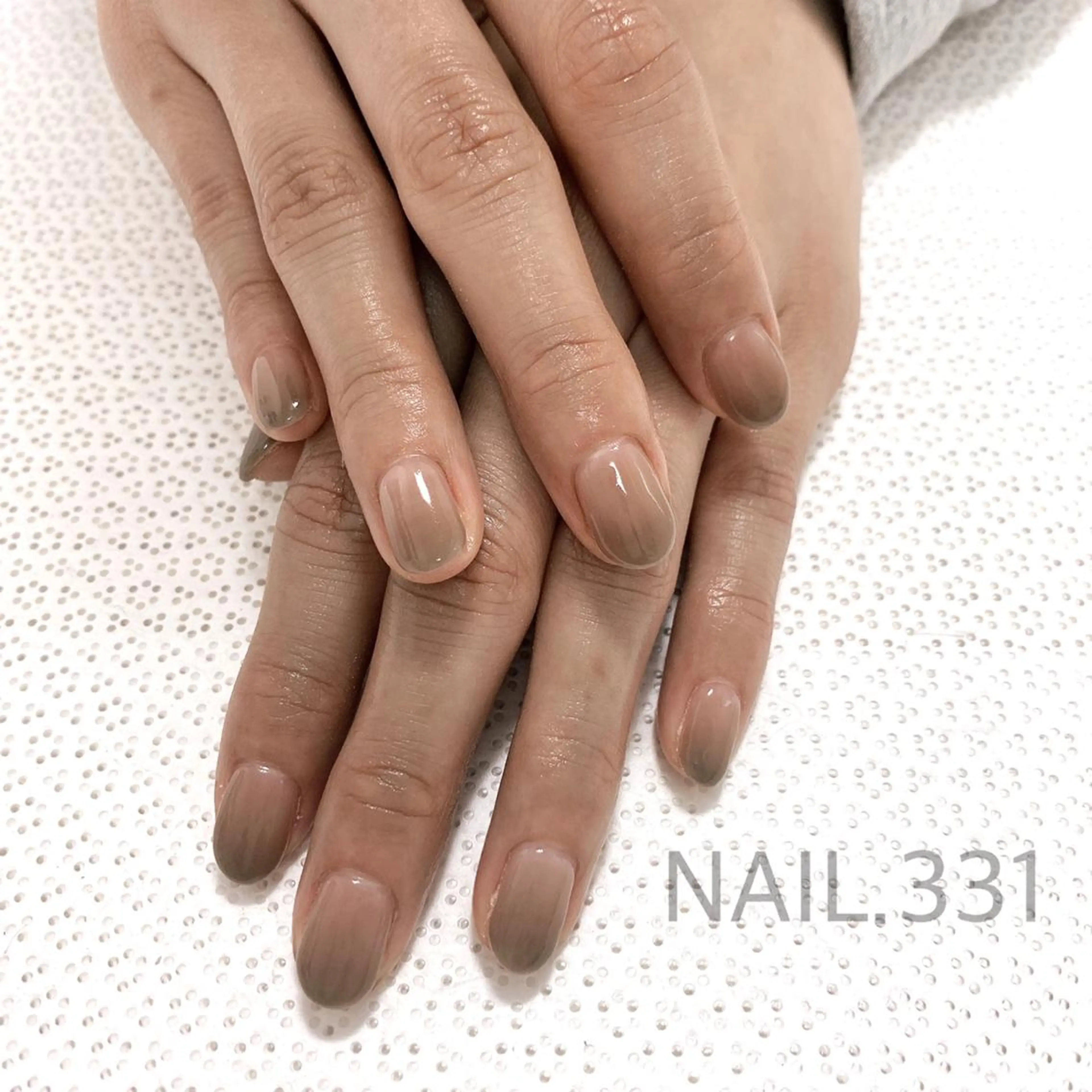 ネイル オーロラネイル クリアネイル フラッシュネイル フラワーネイル グラデーション ハンドネイル NAIL.331所属・Nail 331のネイルデザイン