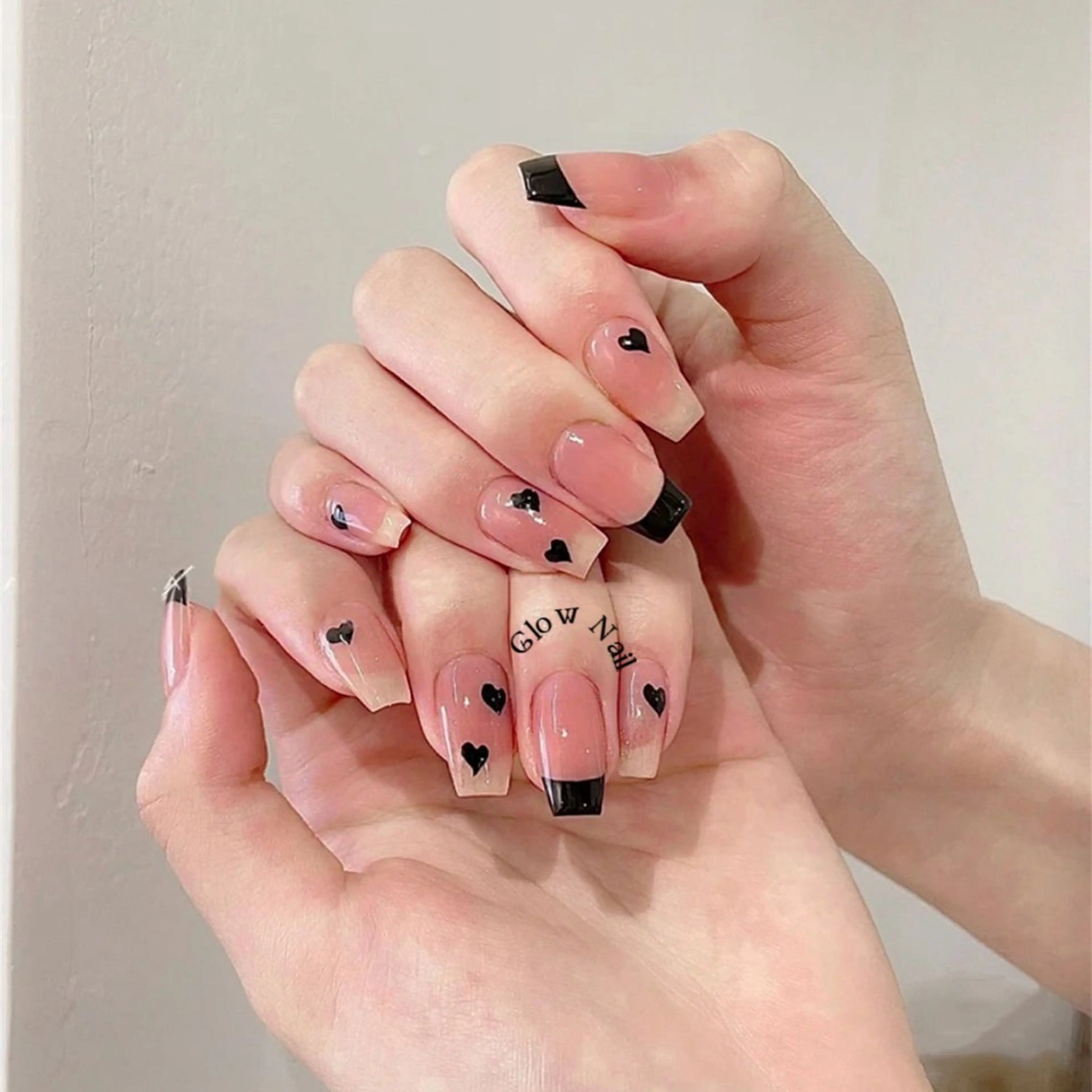 ネイル Glow Nail スカルプ専門店のネイルデザイン