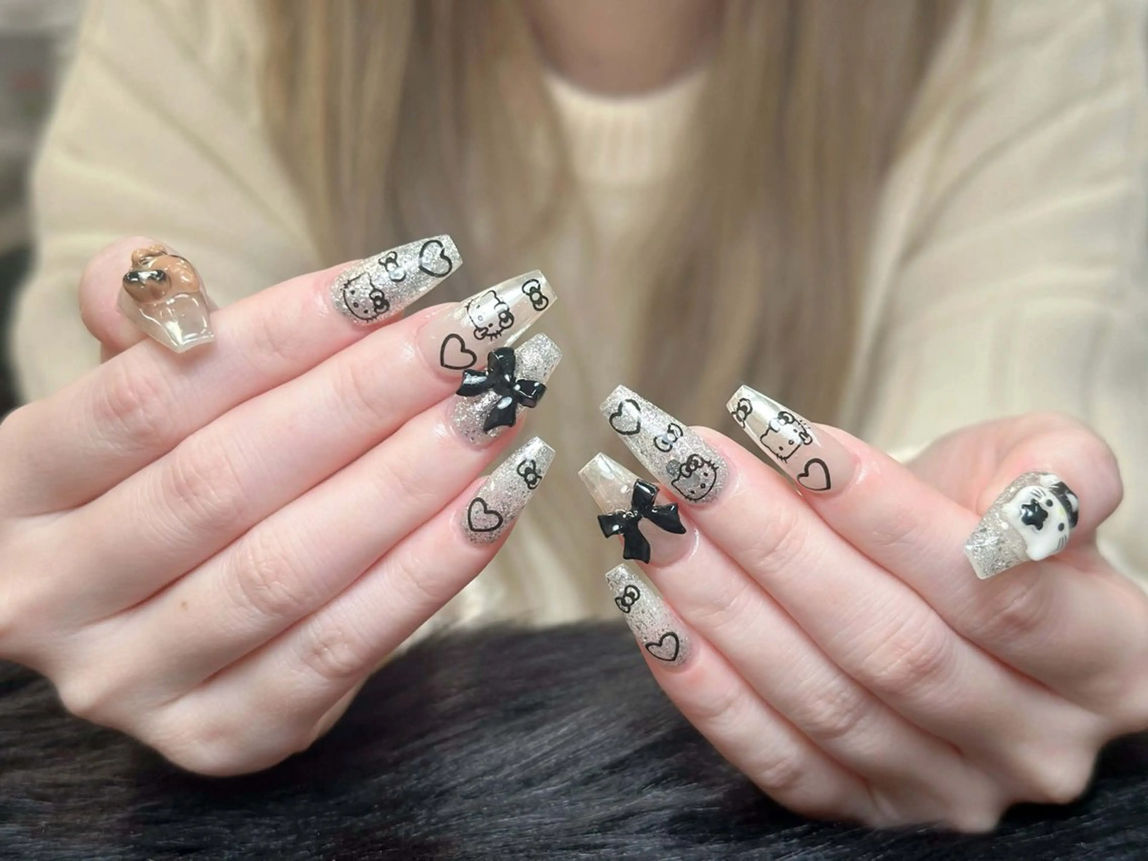 ネイル アートネイル ジェルネイル ニュアンスネイル シンプルネイル ハンドネイル Nie Nail Shinokuboのネイルデザイン