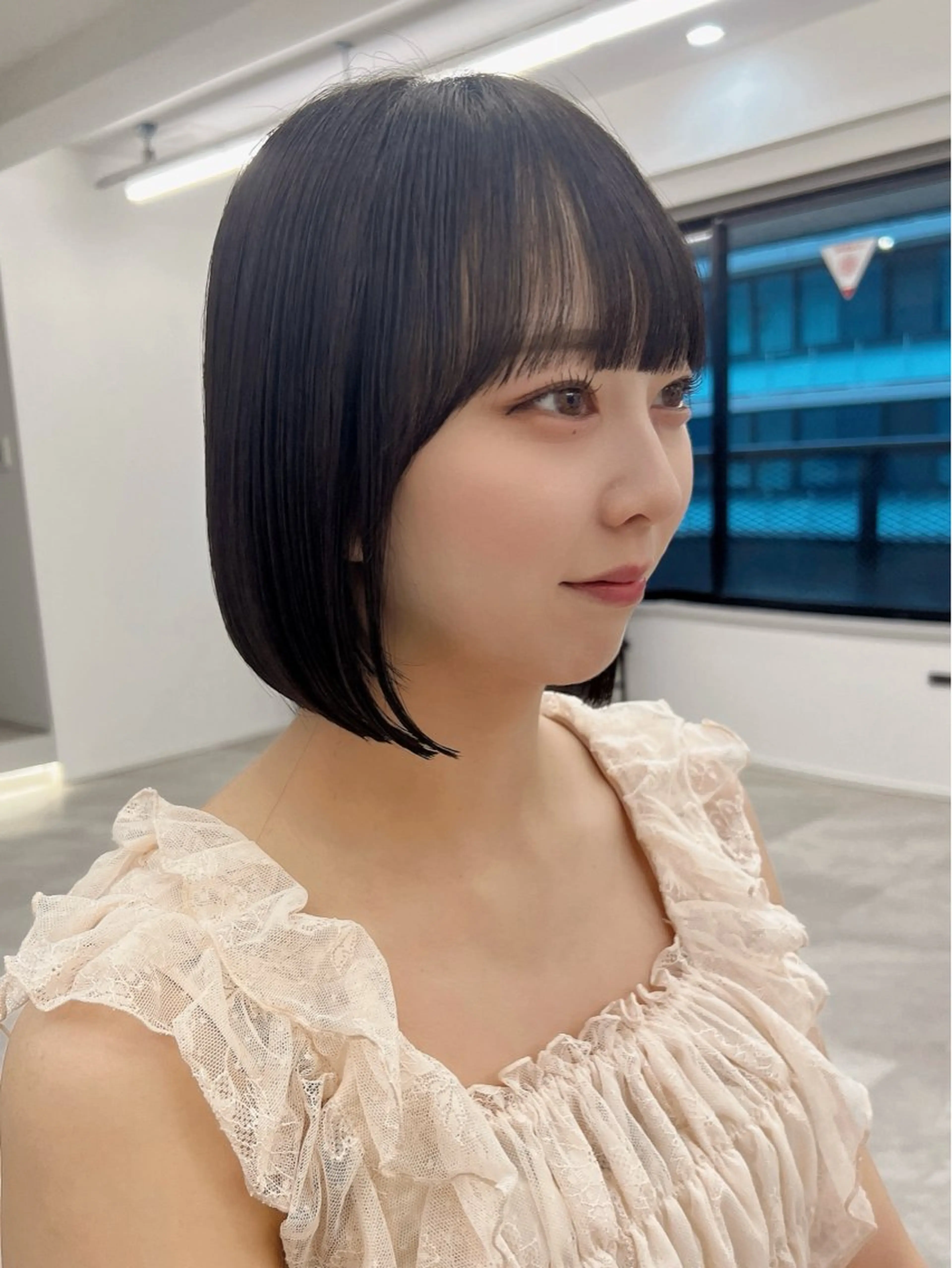 ショート 切りっぱなしボブ 前下がりボブ ショートボブ ボブ タンバルモリ ショート/ ボブ/今井皓のヘアスタイル