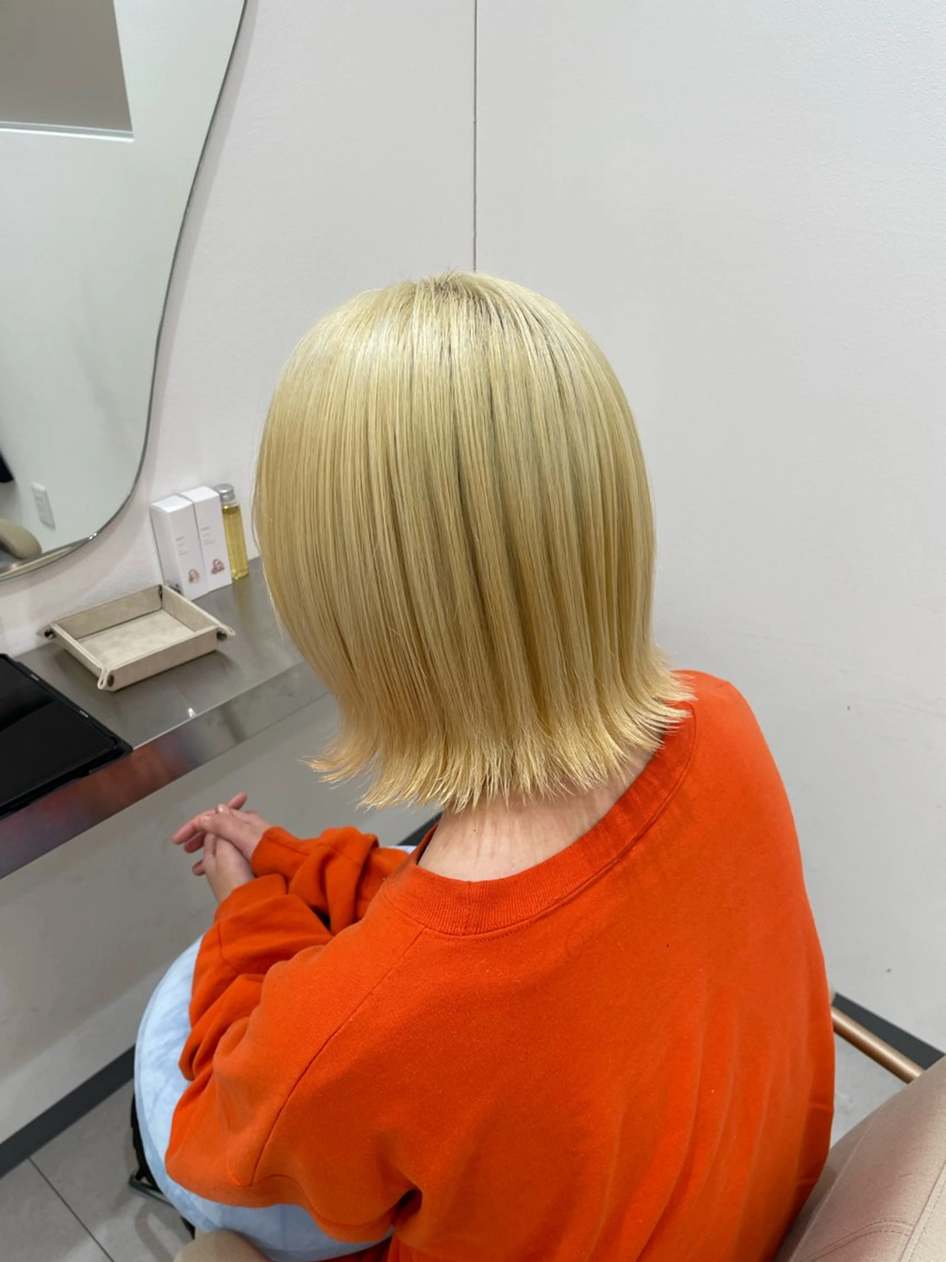 ショート カット ヘアカラー N°Elune RINNAのヘアスタイル