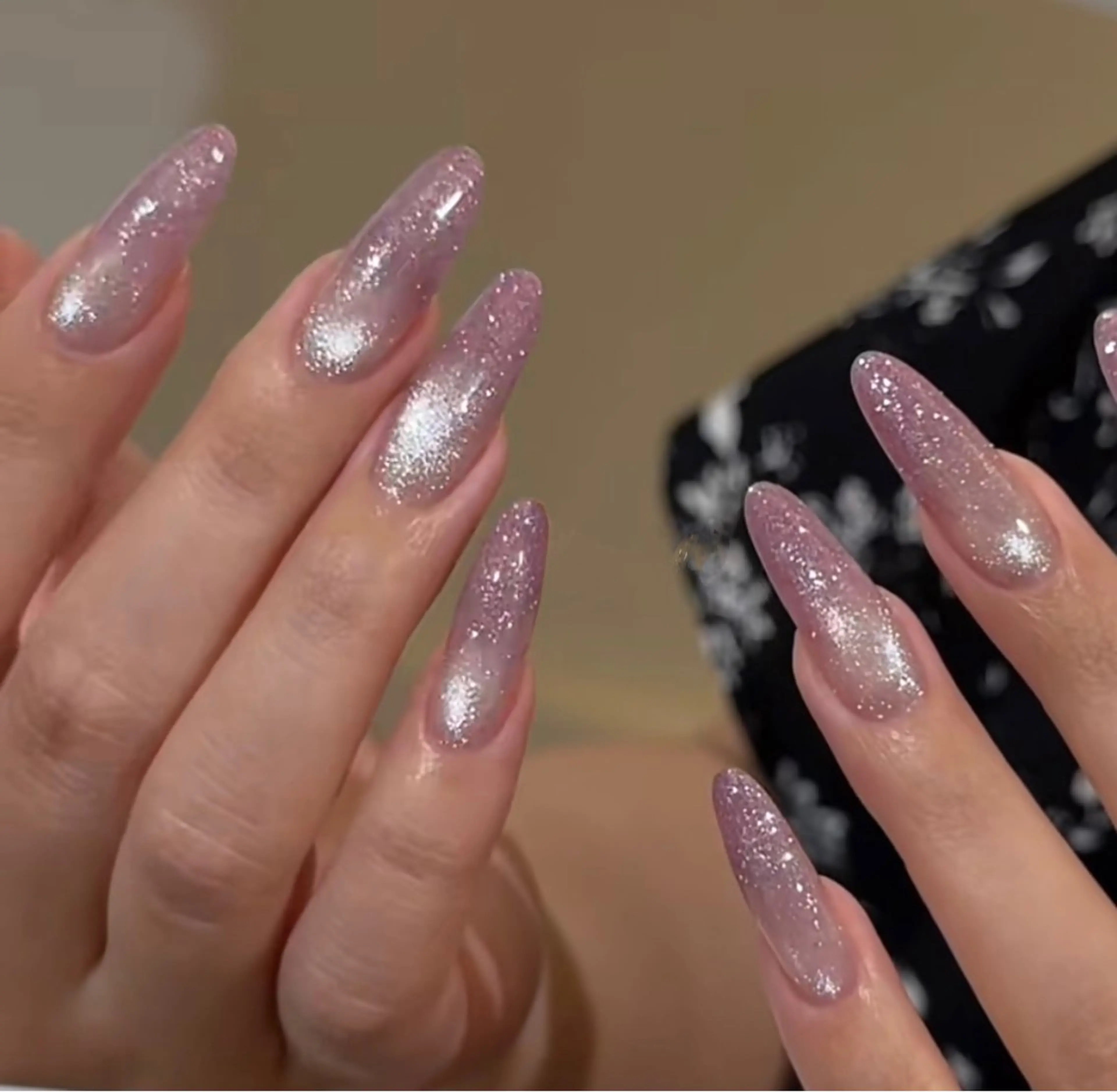 ネイル フレンチネイル ガーリー ガラスフレンチ 韓国ネイル ロングネイル ハンドネイル Venus nail チップ長さだし専門店のネイルデザイン