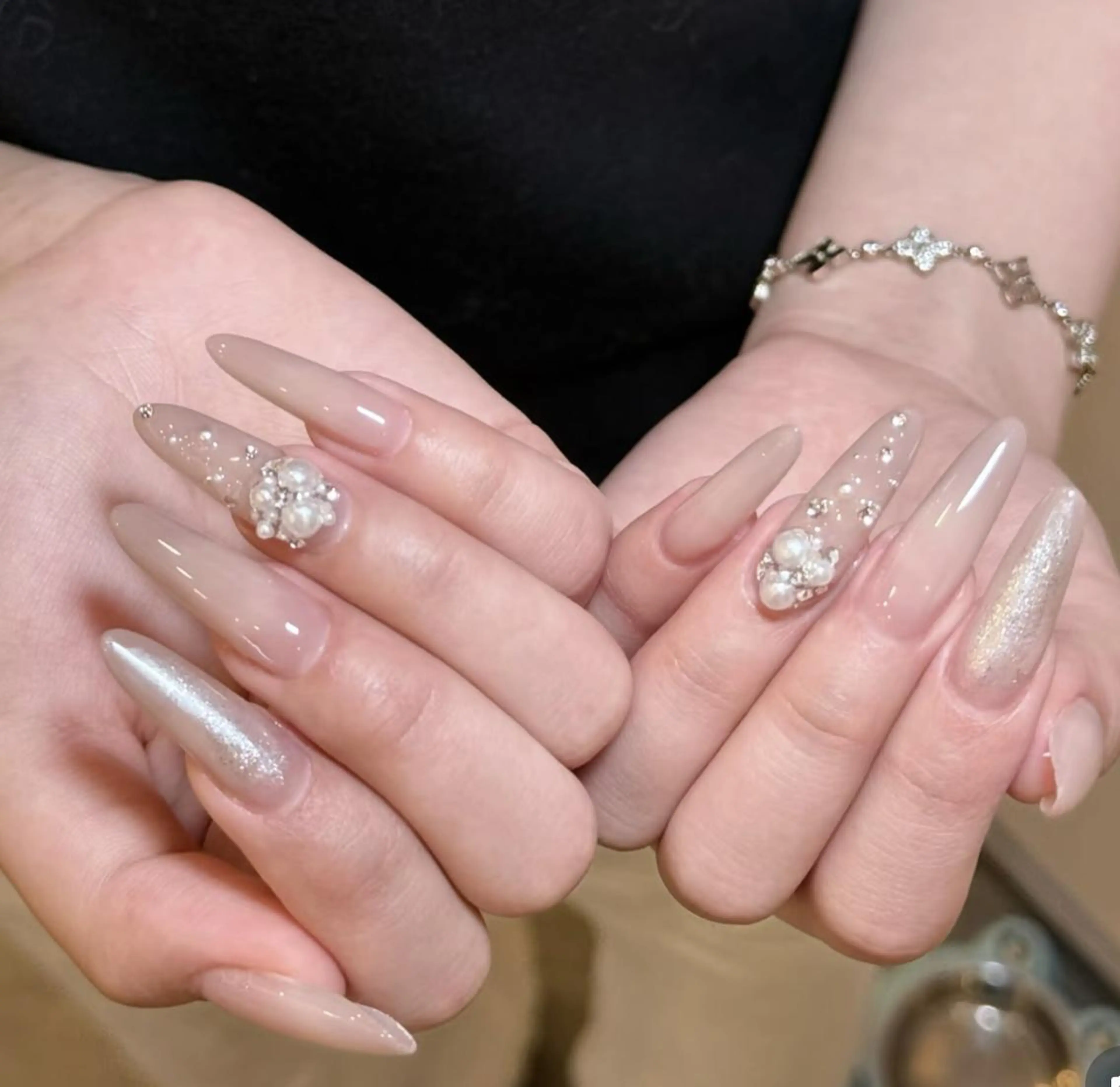 ネイル ハンドネイル 🎀 NaNa_nailのネイルデザイン