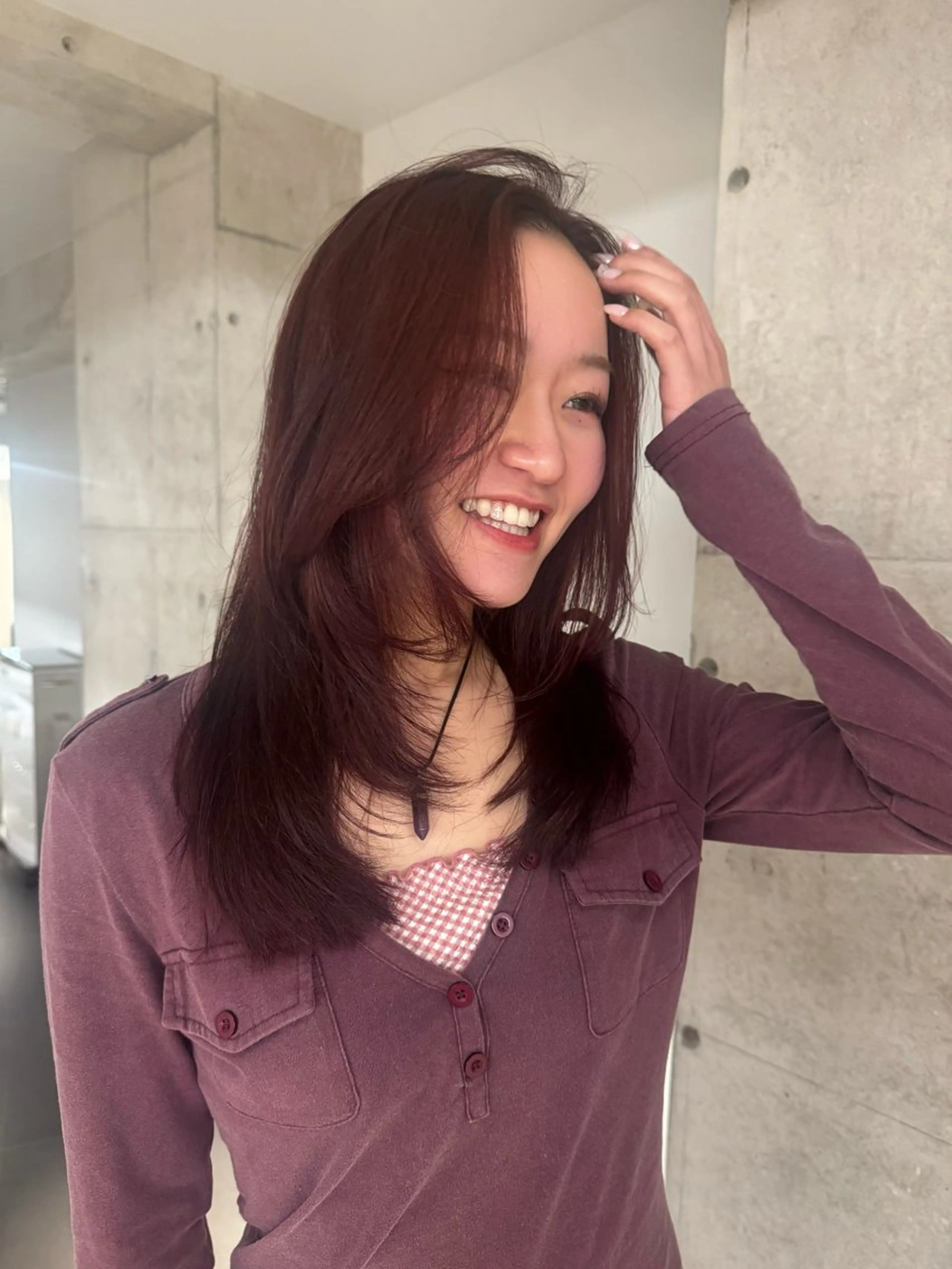 ミディアム カラー カット ヘアカラー MIES amane(アマネ)のヘアスタイル