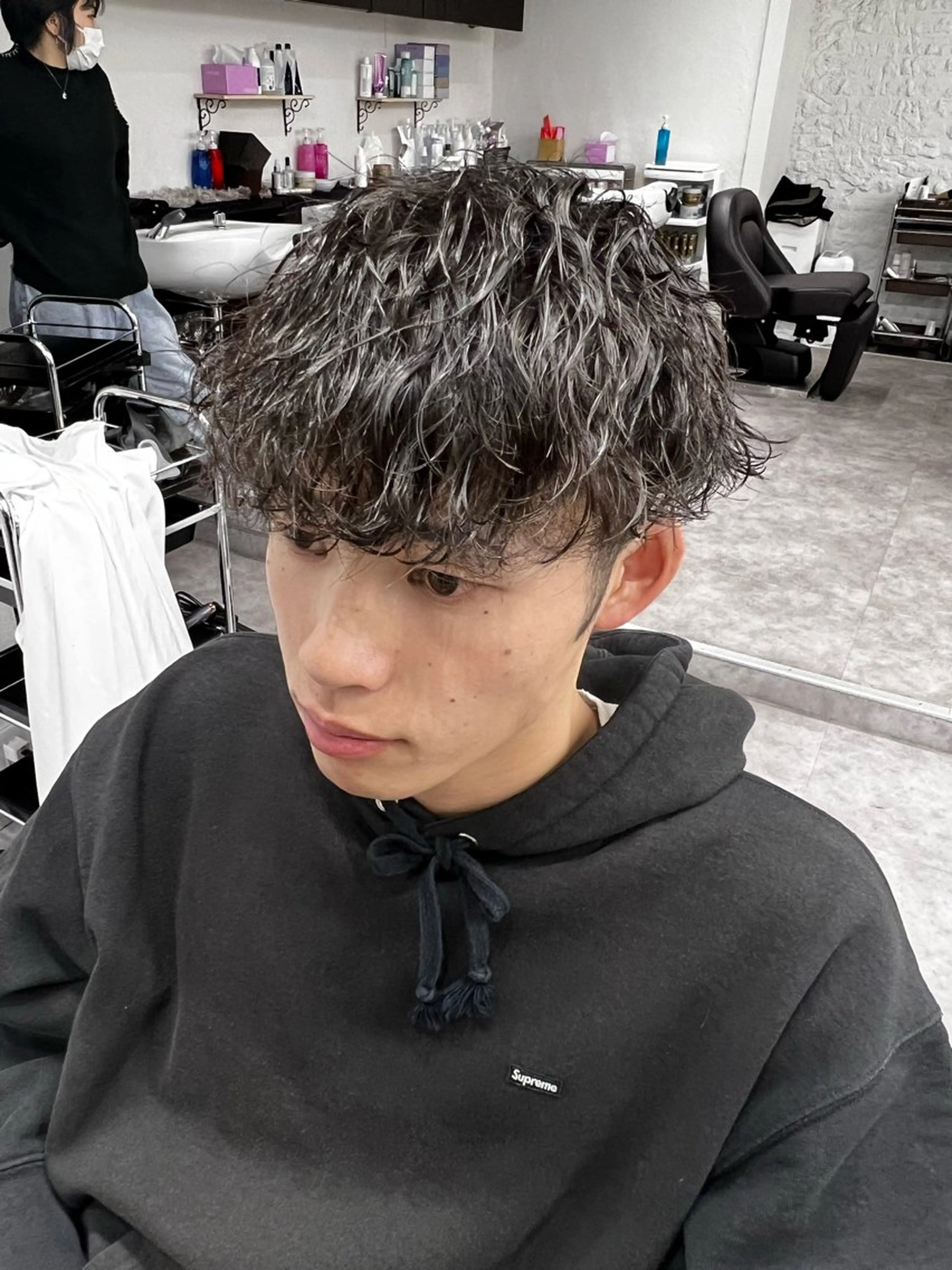 パーマ メンズ メンズパーマ 波巻きパーマ 笹江 瑞穂のヘアスタイル