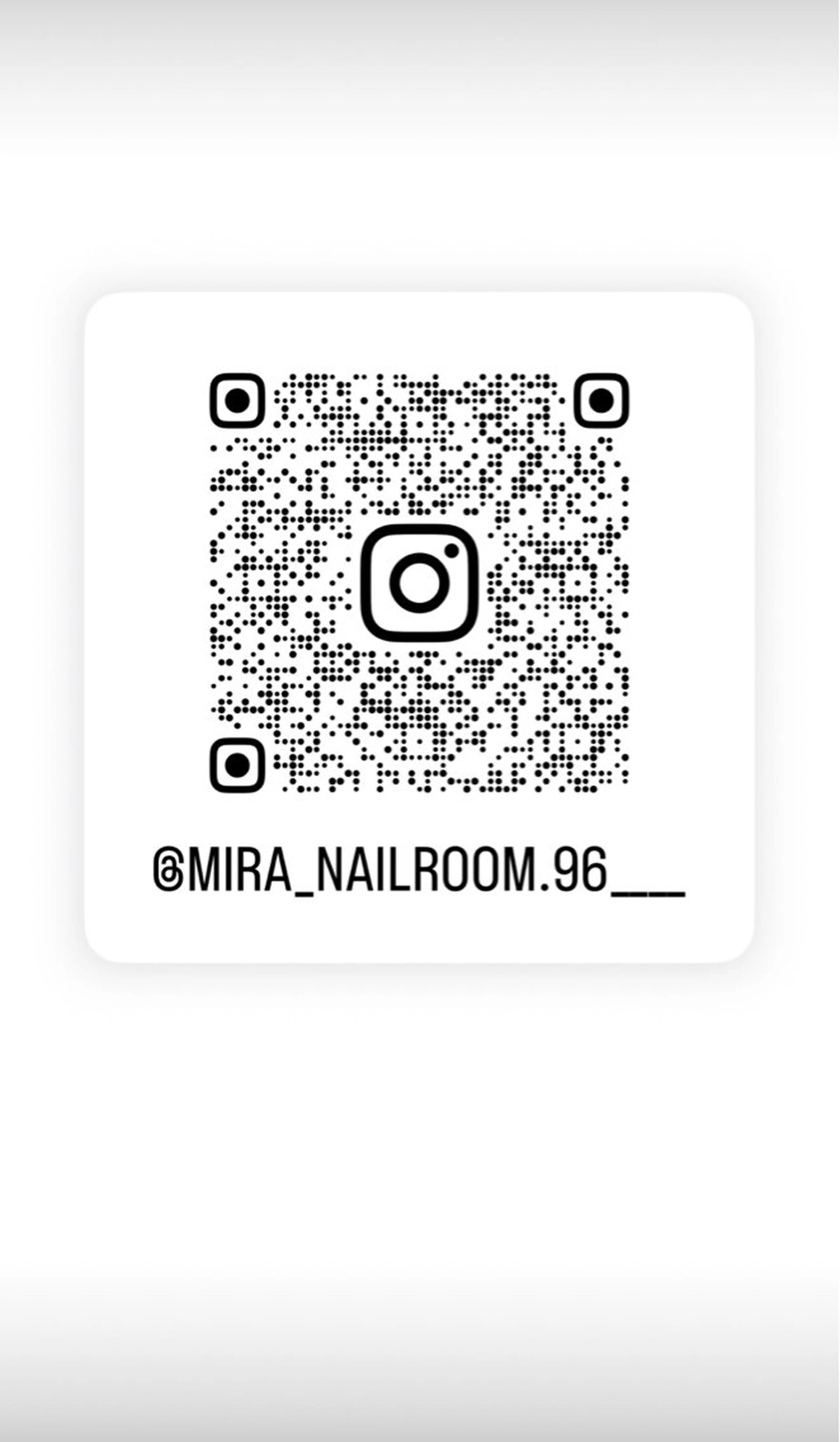 ネイル MIRA NAILROOMのネイルデザイン