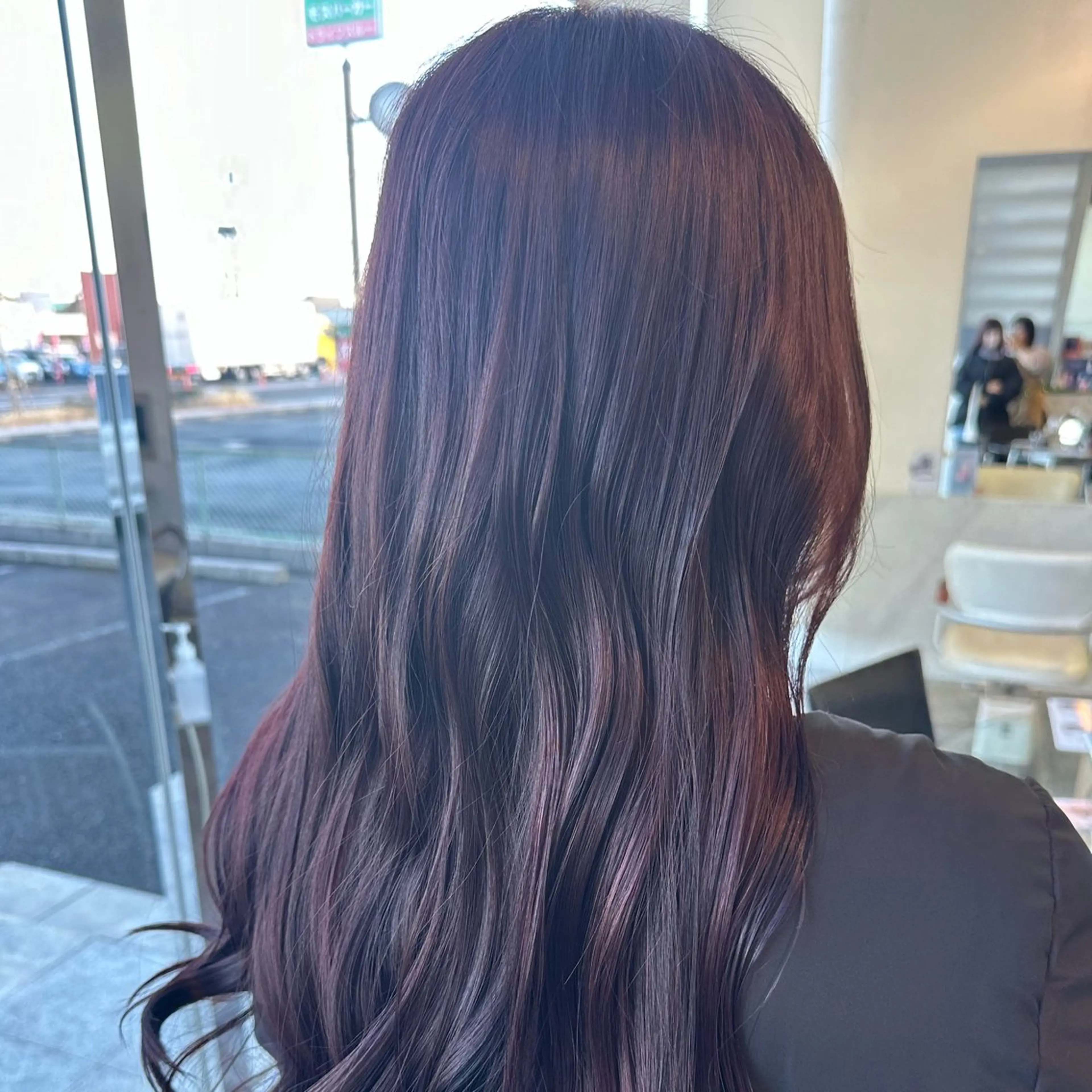 カラー 町田 里奈のヘアスタイル