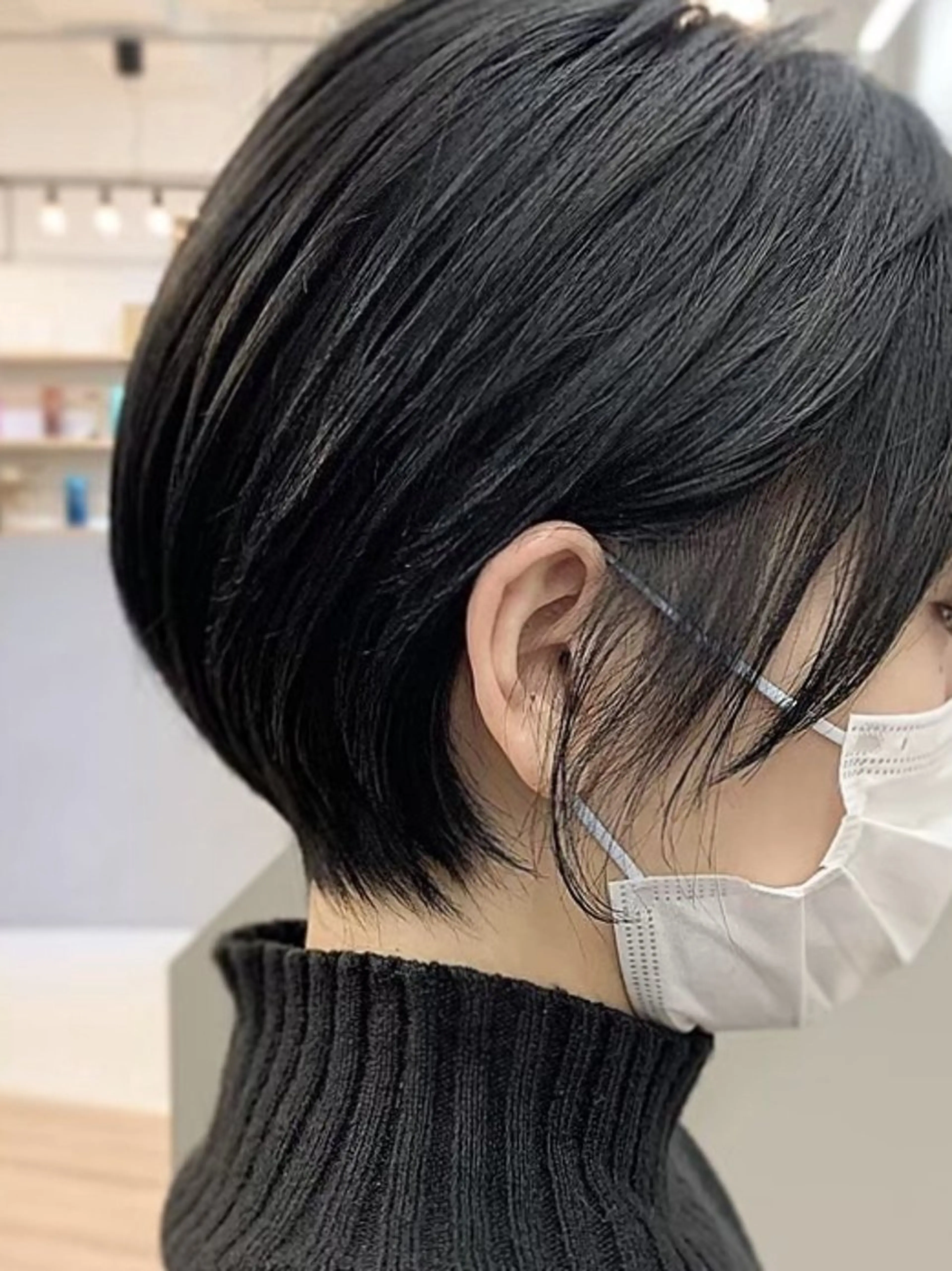 カラー 江坂 misaki のヘアスタイル