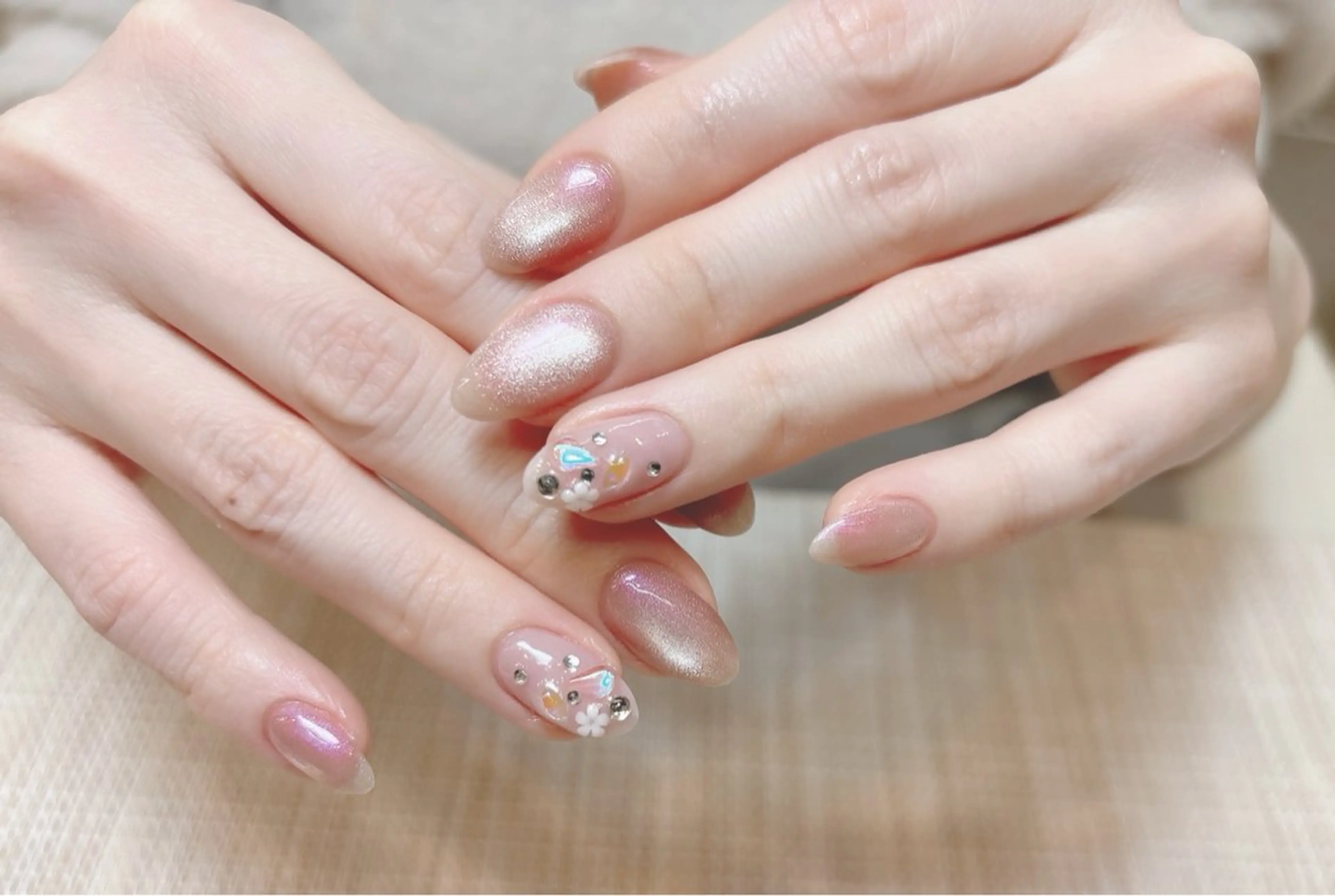 ネイル 🦩son🌴 東十条ミューズネイルのネイルデザイン