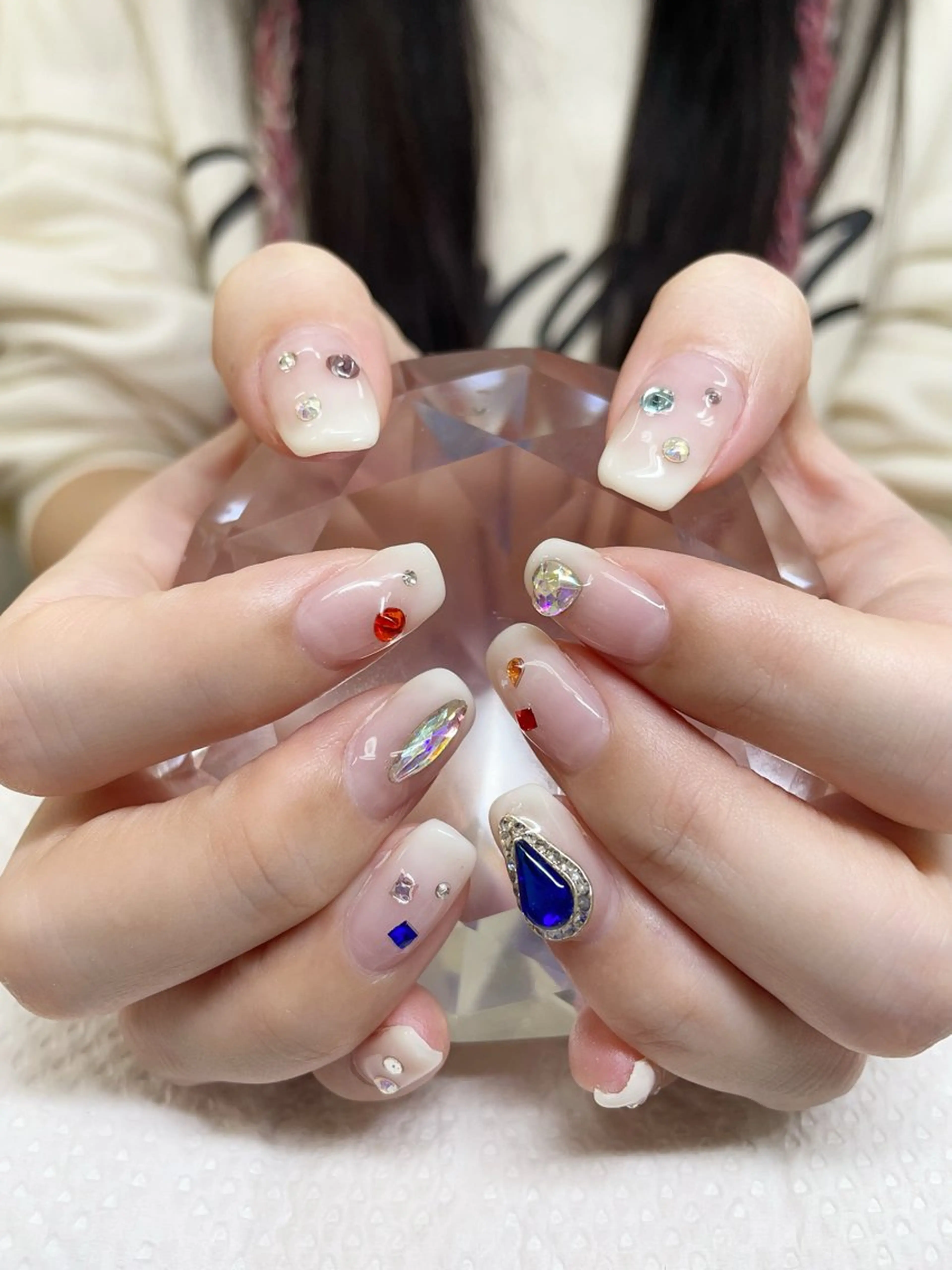 ネイル yuni所属・Nail salon yuriのネイルデザイン