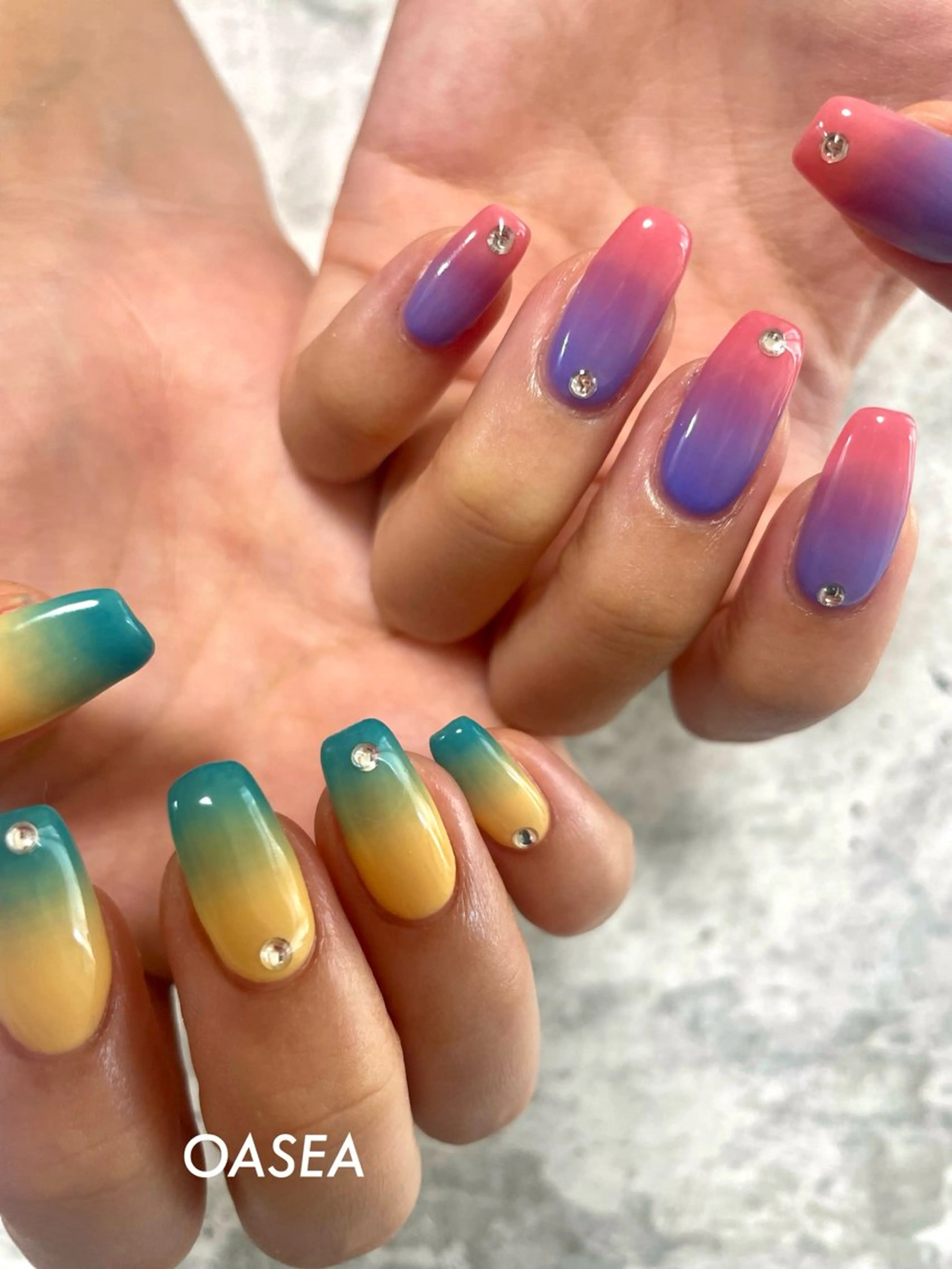 ネイル ハンドネイル 🌞💜 KAORI 🌴のネイルデザイン
