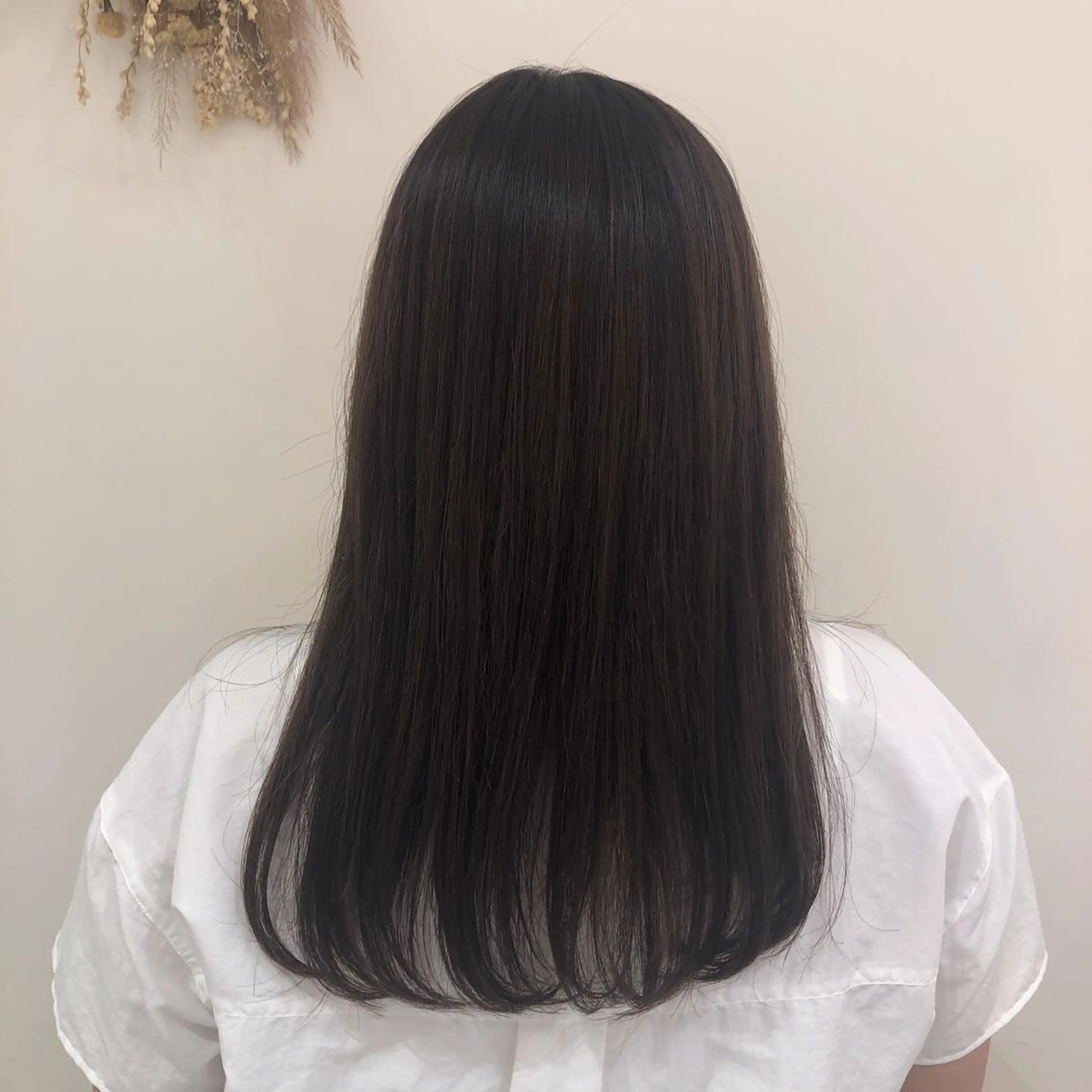 セミロング 縮毛矯正 cyan SANAMIのヘアスタイル