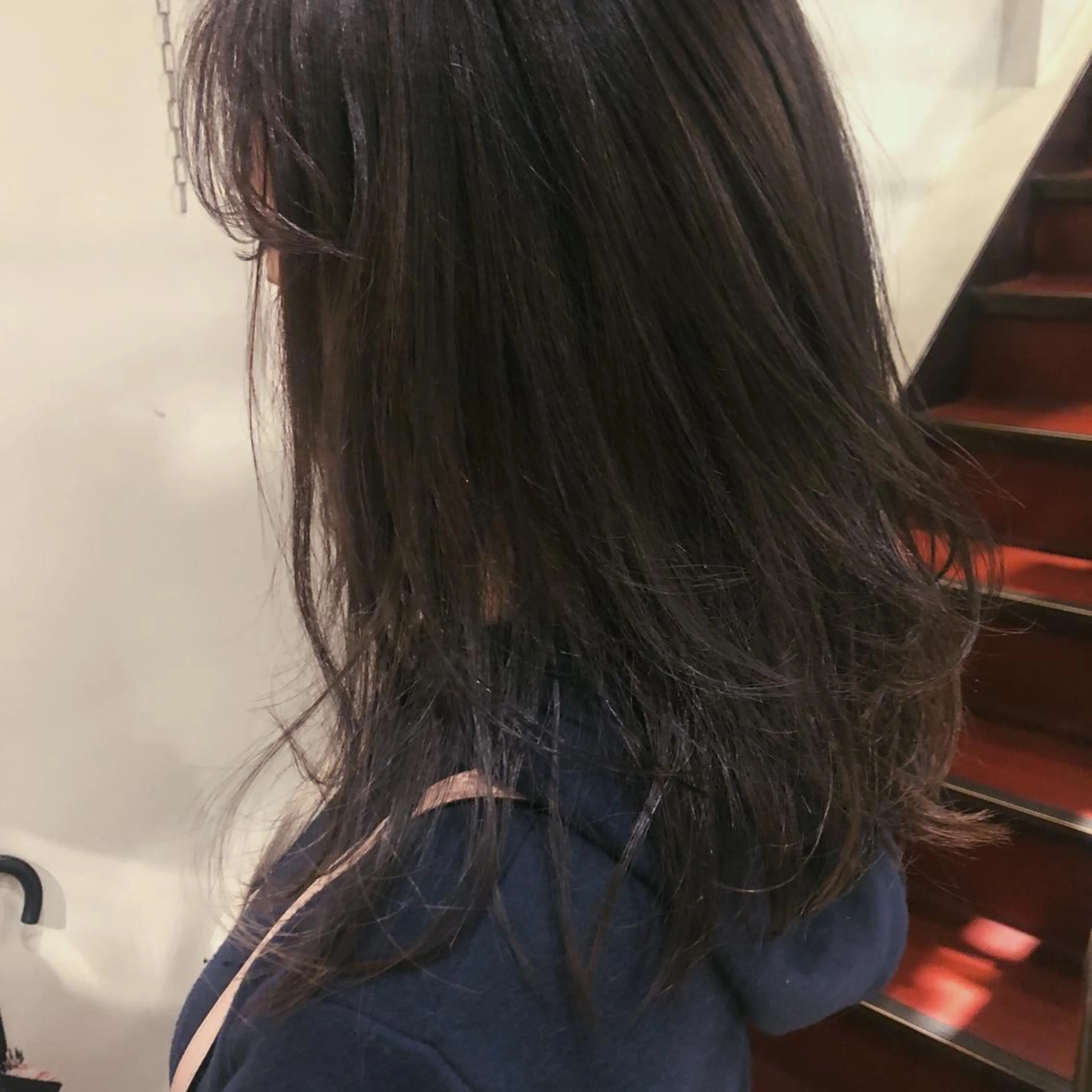 セミロング カラー カット ヘアカラー 吉川 愛美李のヘアスタイル