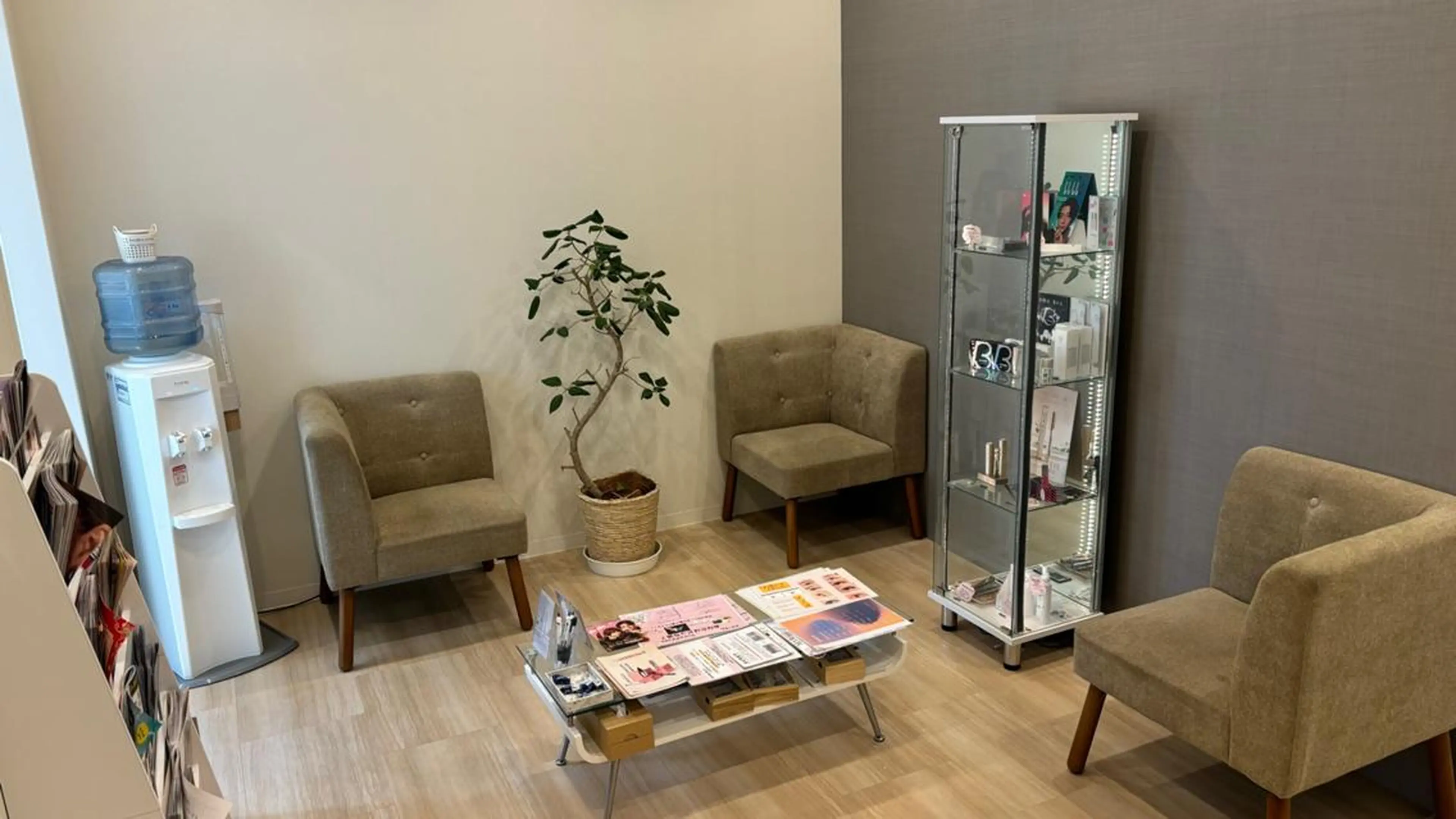 RAVILISS 【ラヴィリス】のマツエク・マツパデザイン