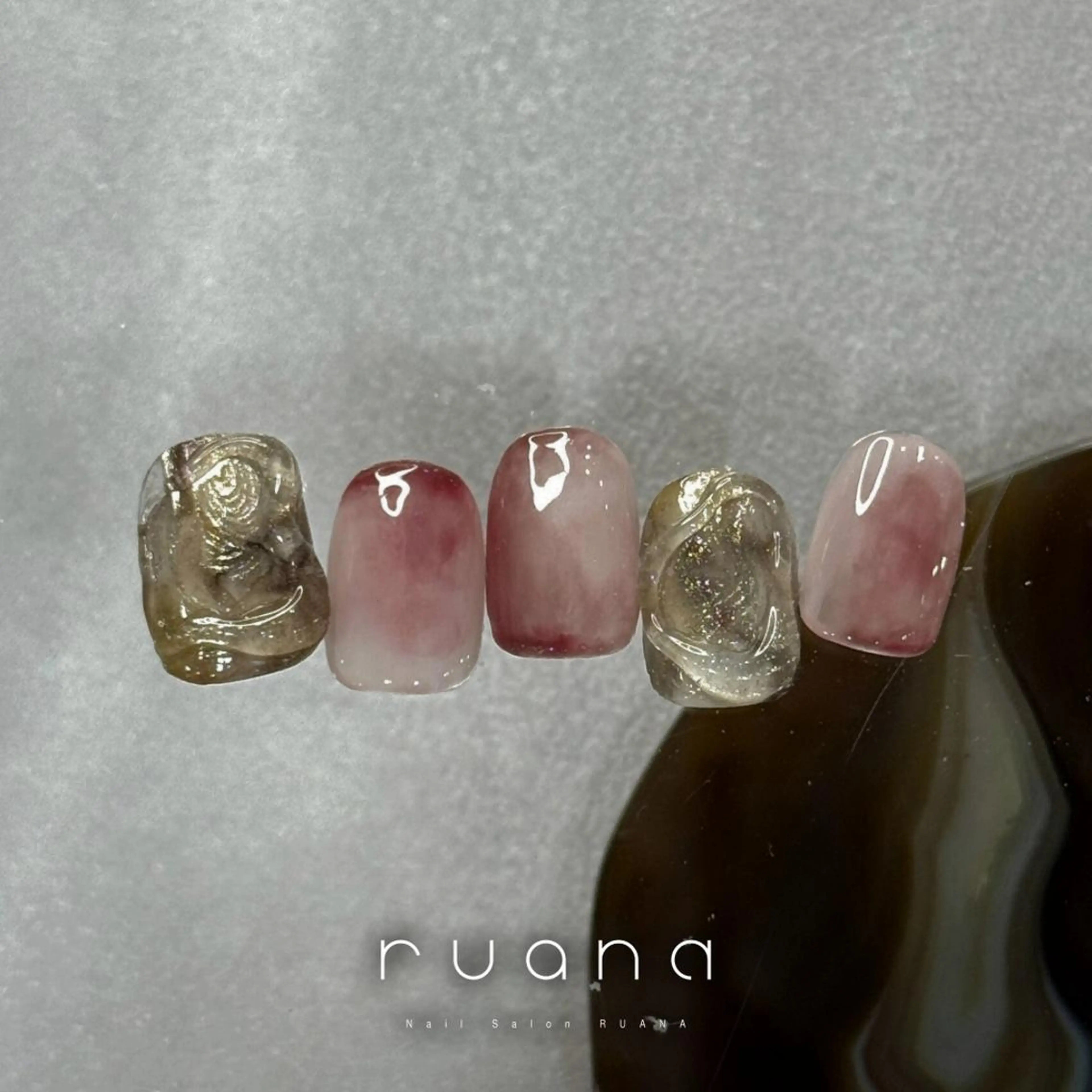 ネイル 阿武 美海のネイルデザイン