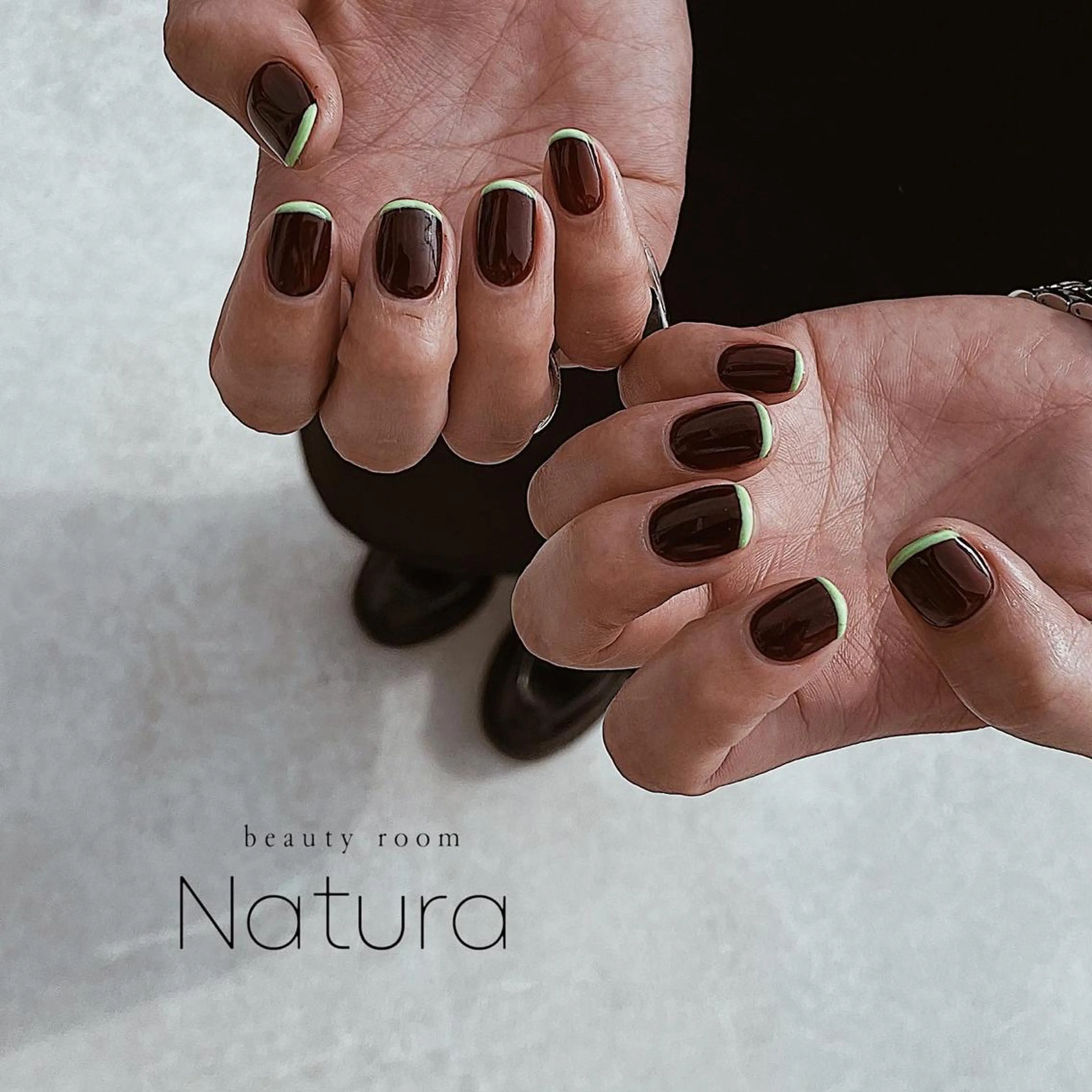 ネイル マツエク・マツパ アイブロウ ハンドネイル beautyroom Naturaのネイルデザイン