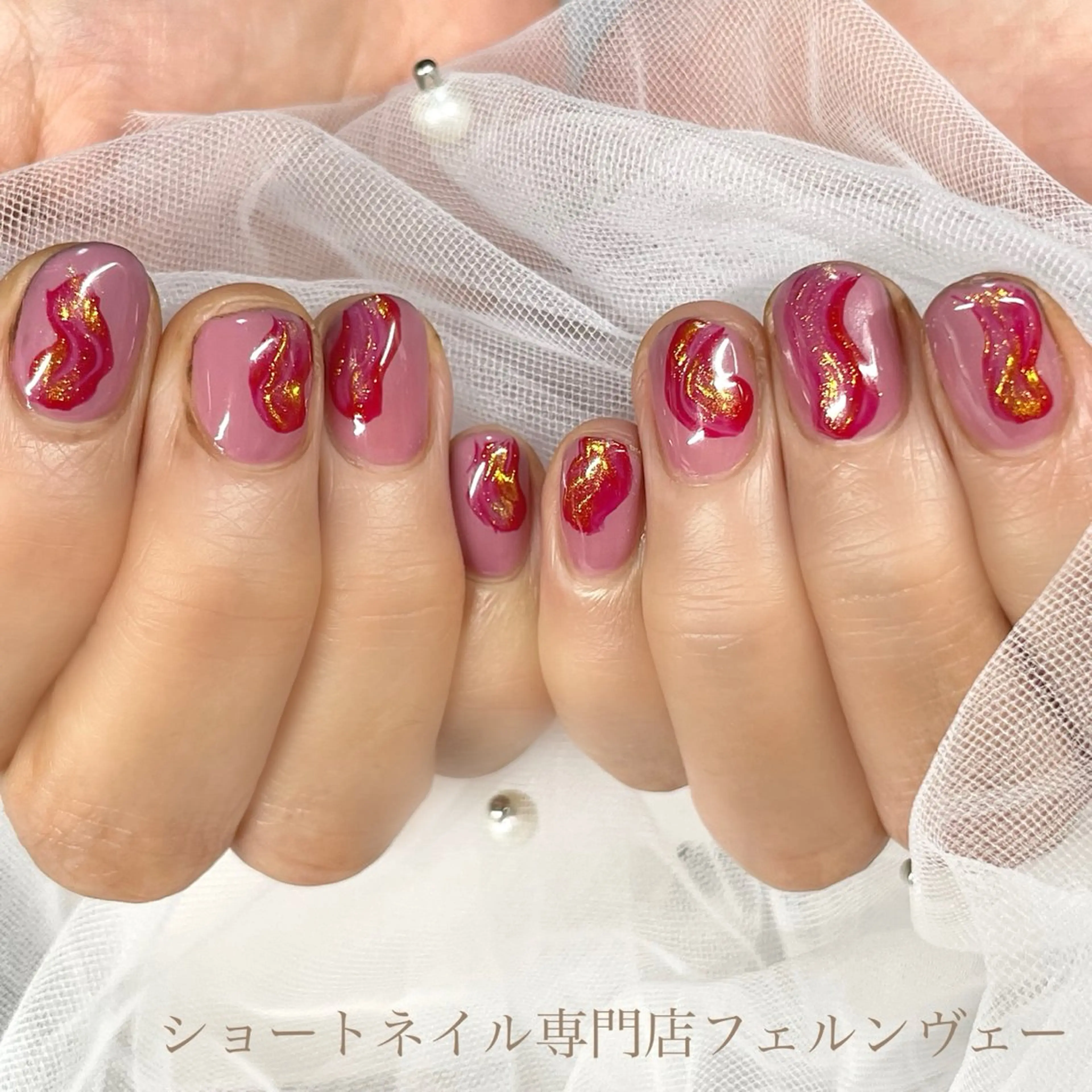 ネイル ジェルネイル ニュアンスネイル オフィスネイル パラジェル ショートネイル ショートネイル専門店 フェルンヴェー代々木のネイルデザイン