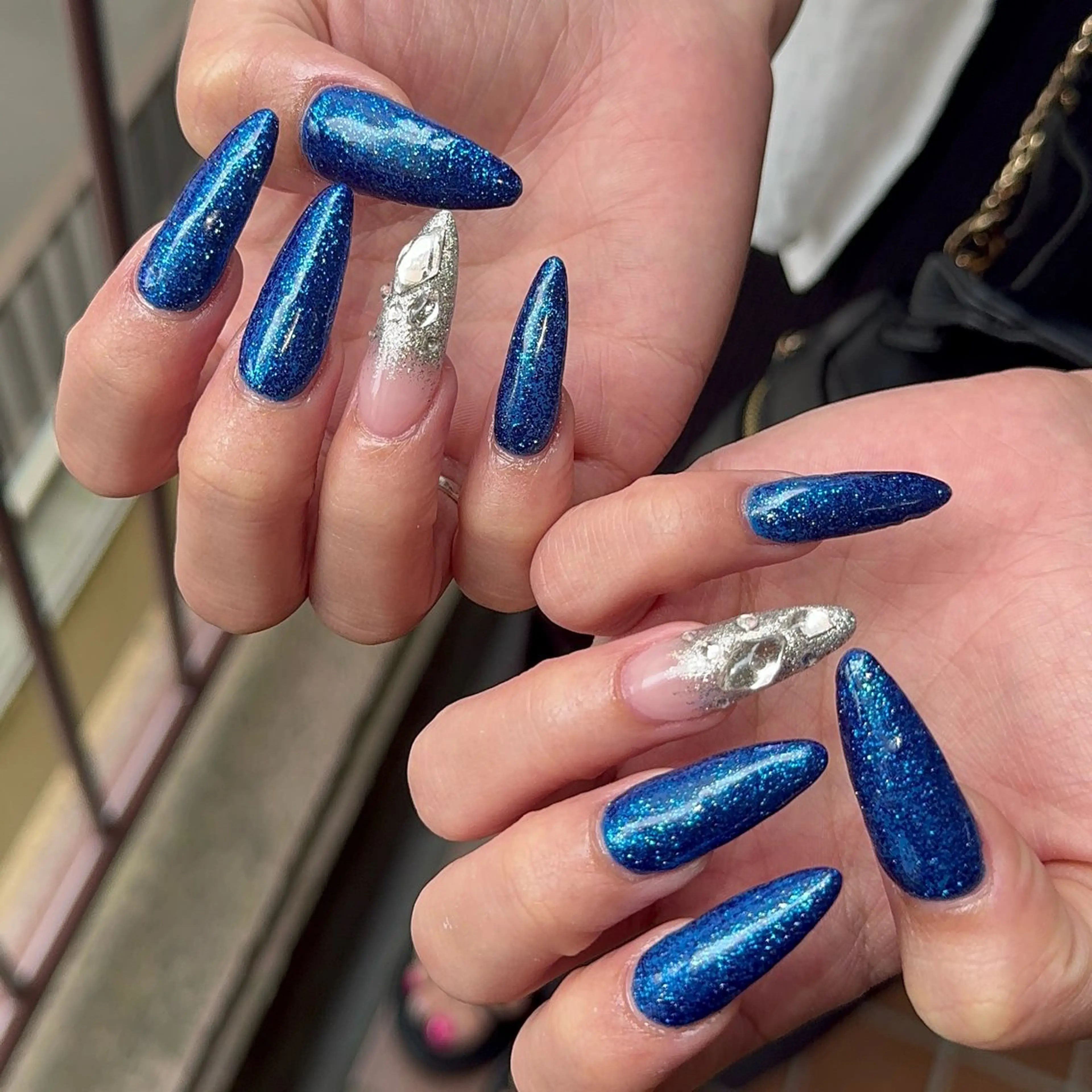 ネイル ハンドネイル 黒川 実祐のネイルデザイン