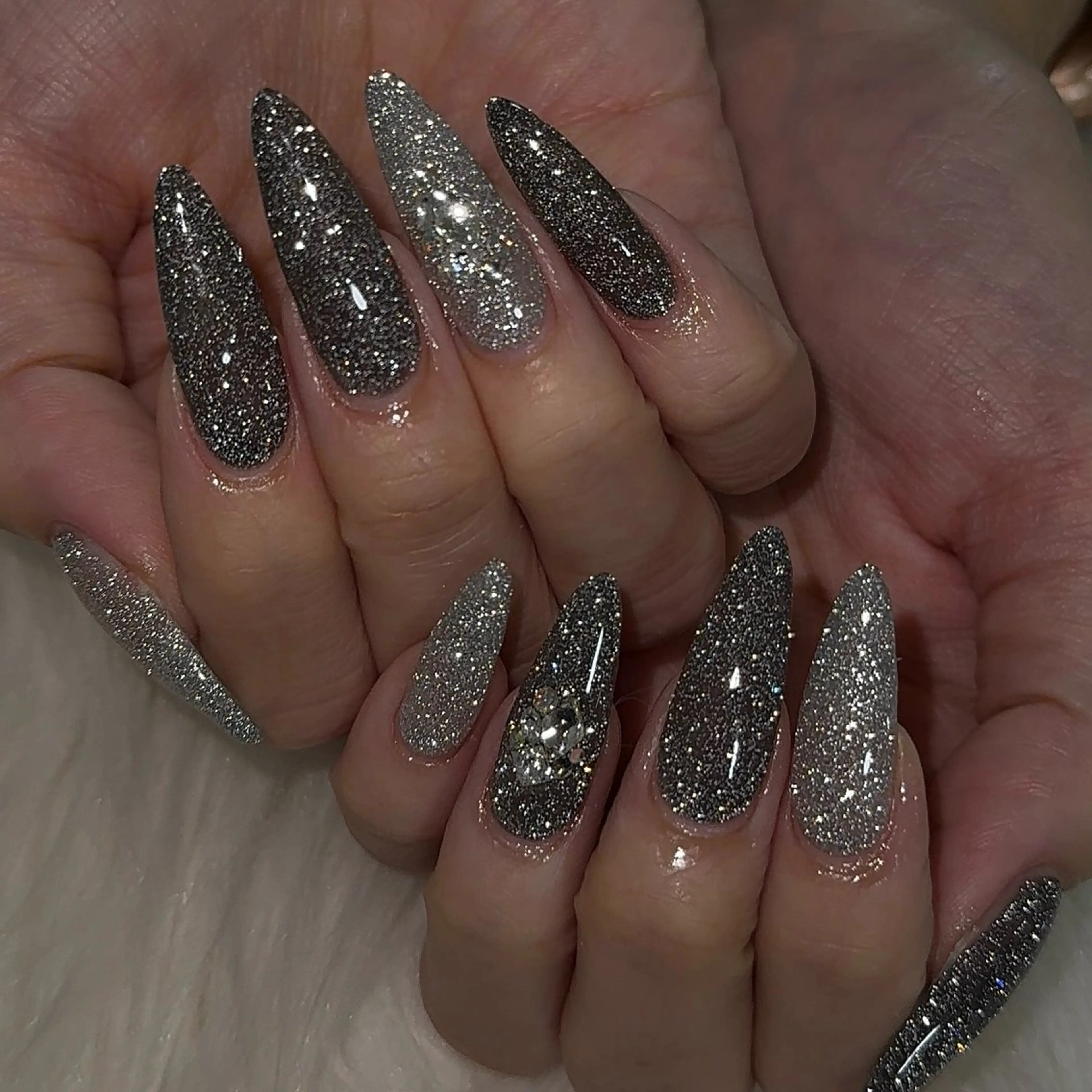 ネイル 黒川 実祐のネイルデザイン