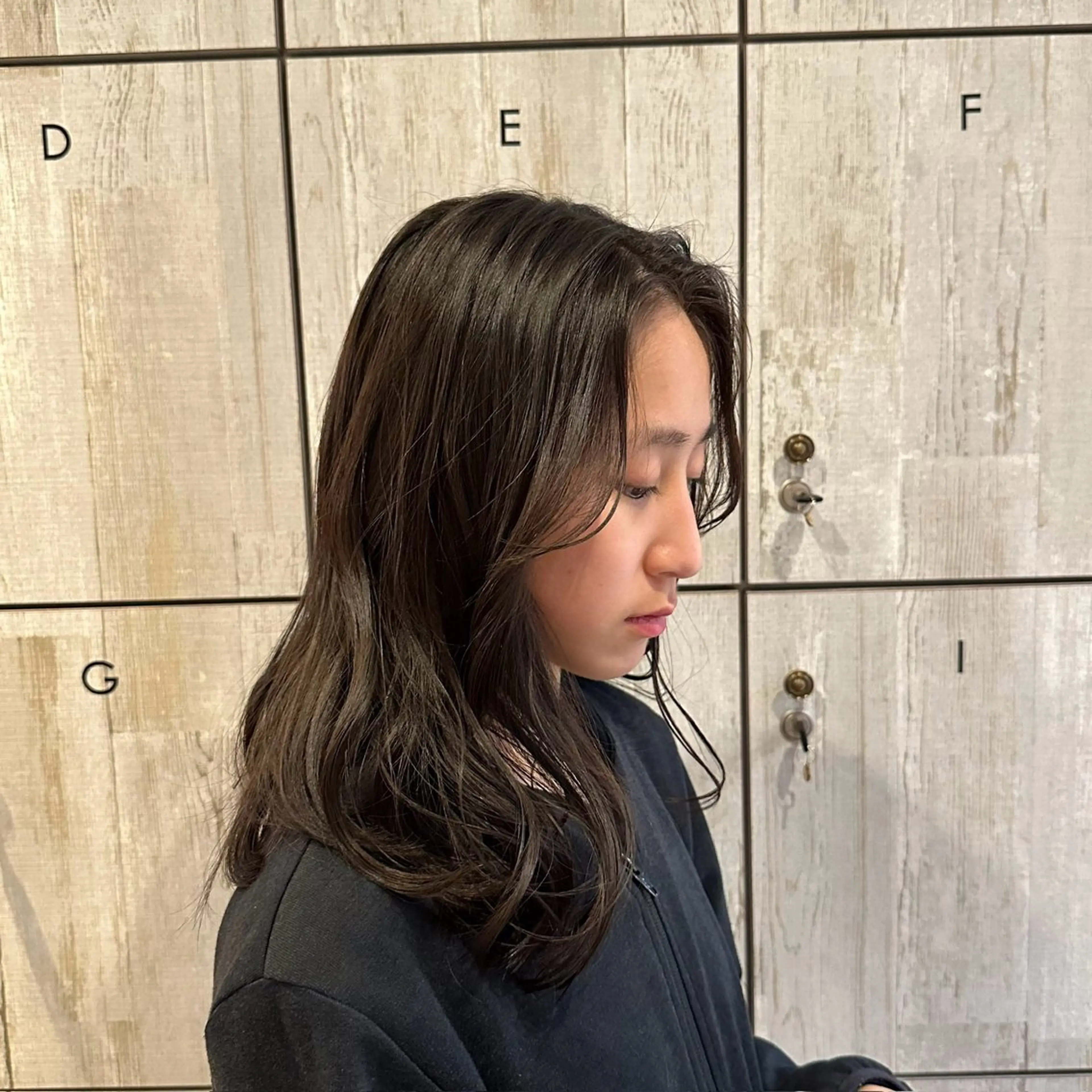 セミロング 韓国風ヘア カット 柔らかいcolor ¦韓国¦🩰マユ🩰のヘアスタイル