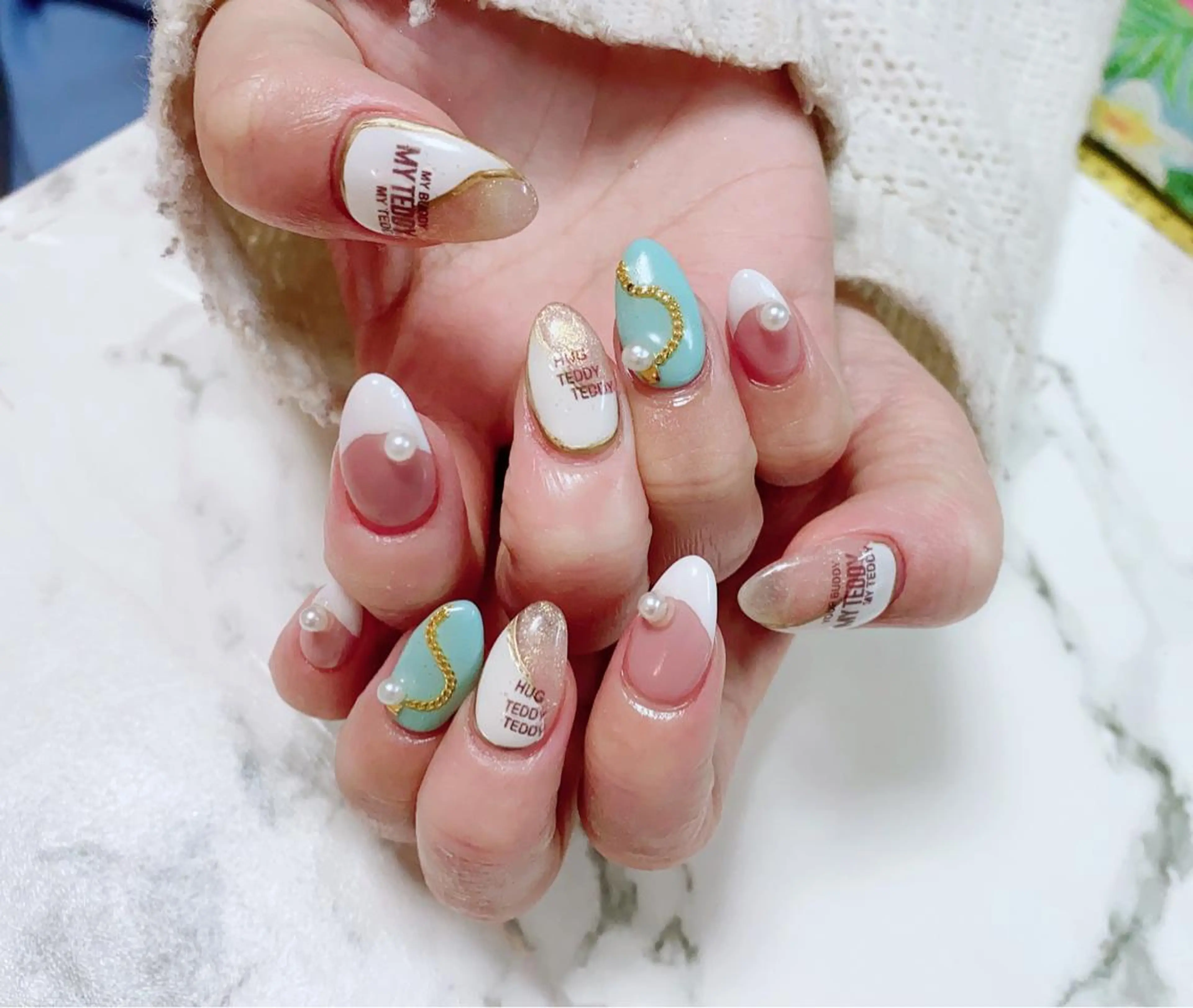 ロング カラー ネイル 長さ出し Q Free nailsのネイルデザイン