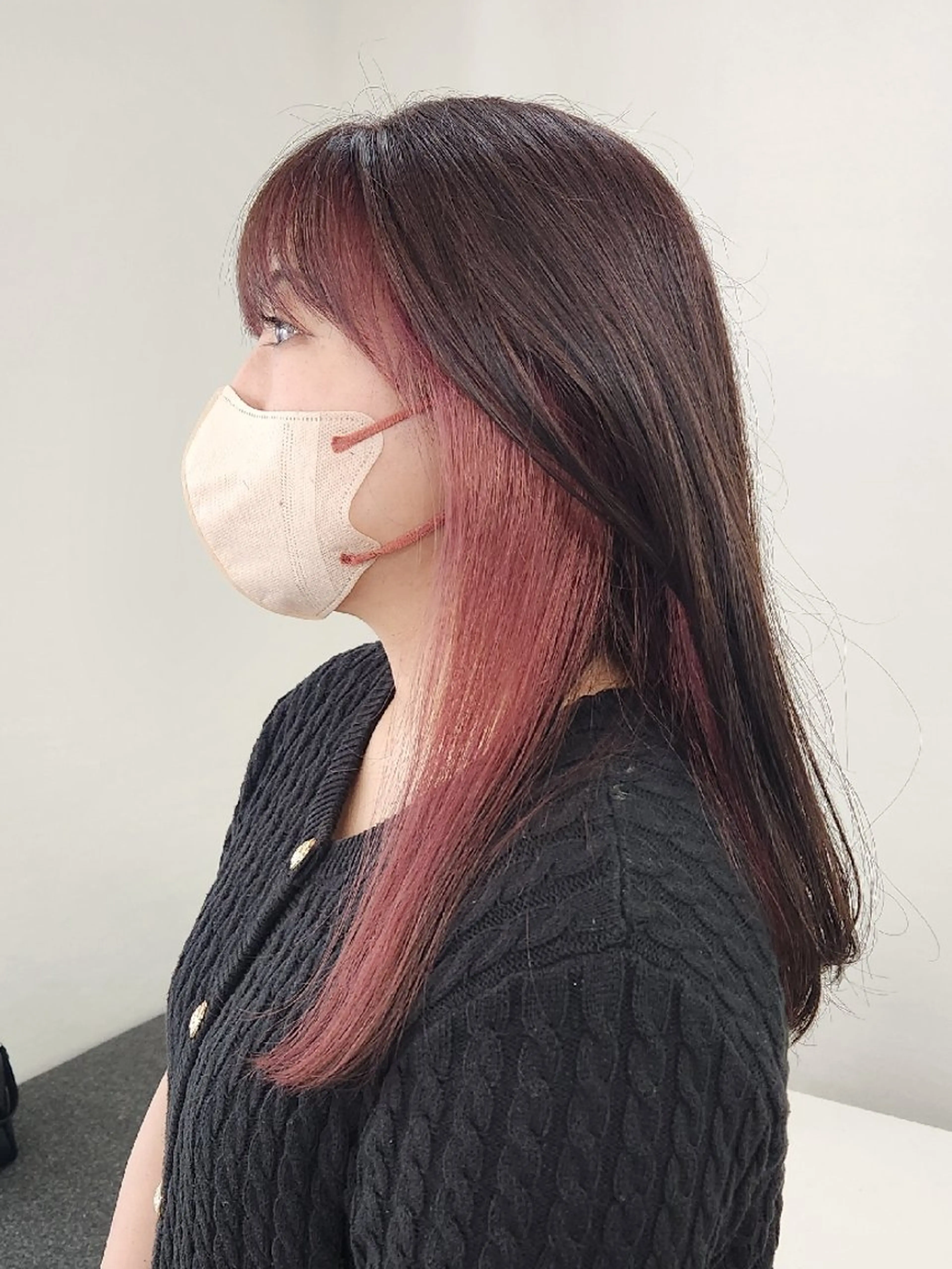 ロング カラー ベージュカラー ブリーチ インナーカラー ピンクカラー ピンクベージュ カット ヘアカラー 安達まい/ インナーカラー◎のヘアスタイル
