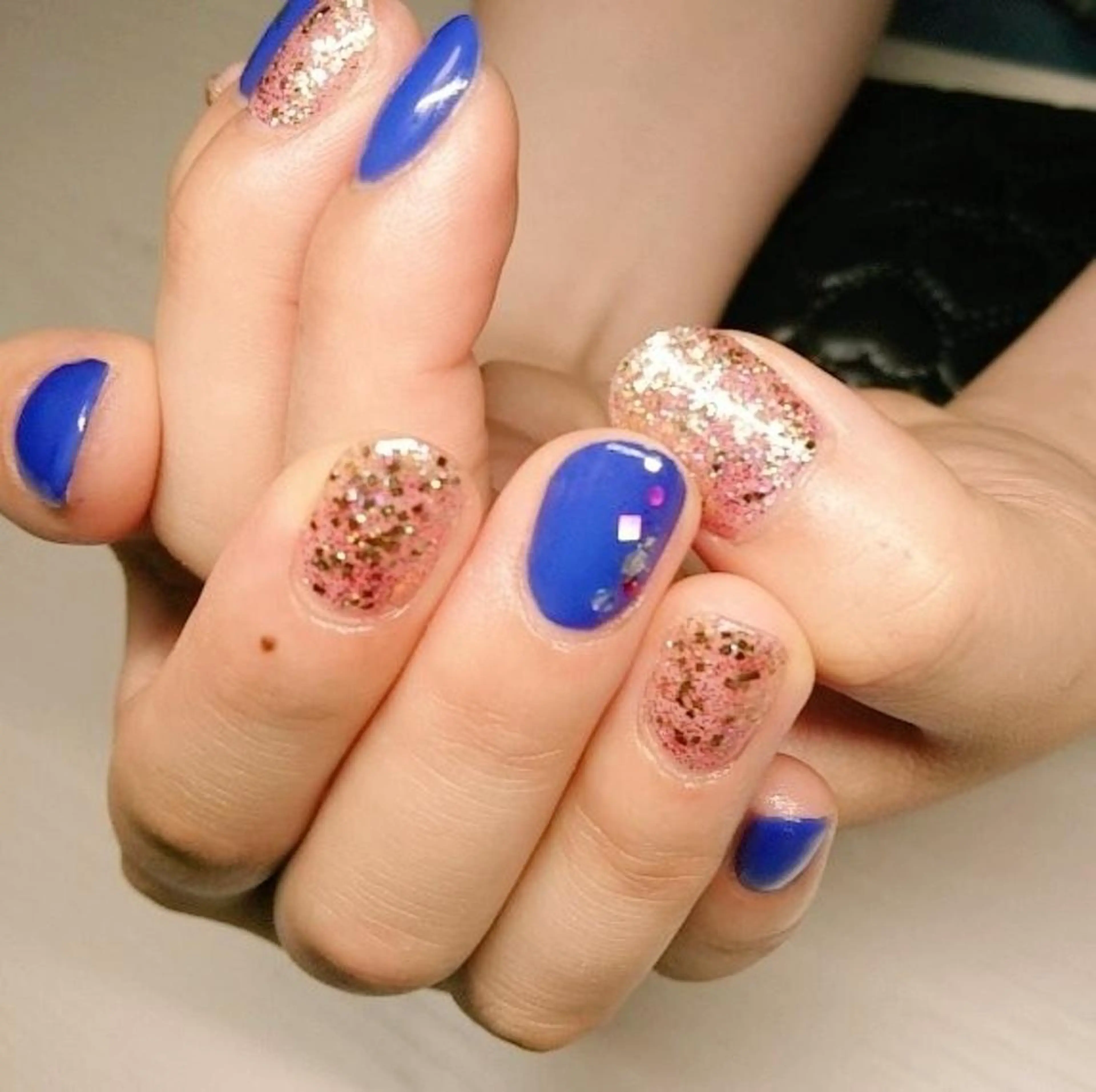 ネイル ブルー グランドソレイユ (駐輪場あり)のネイルデザイン