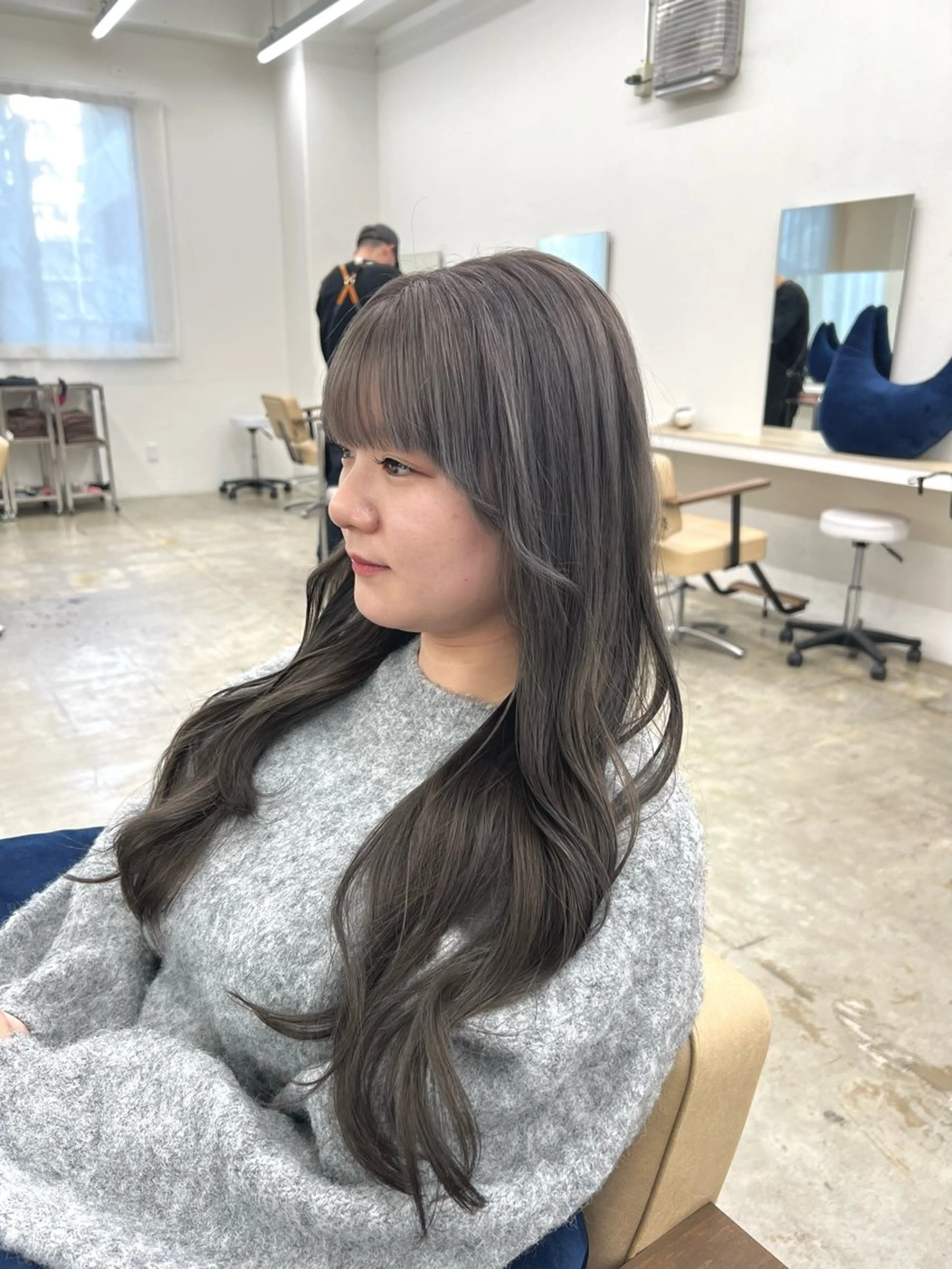 ロング カラー ブリーチ ケアブリーチ グレージュ ヘアカラー ブリーチカラー🦋‪ 田中さくらのヘアスタイル